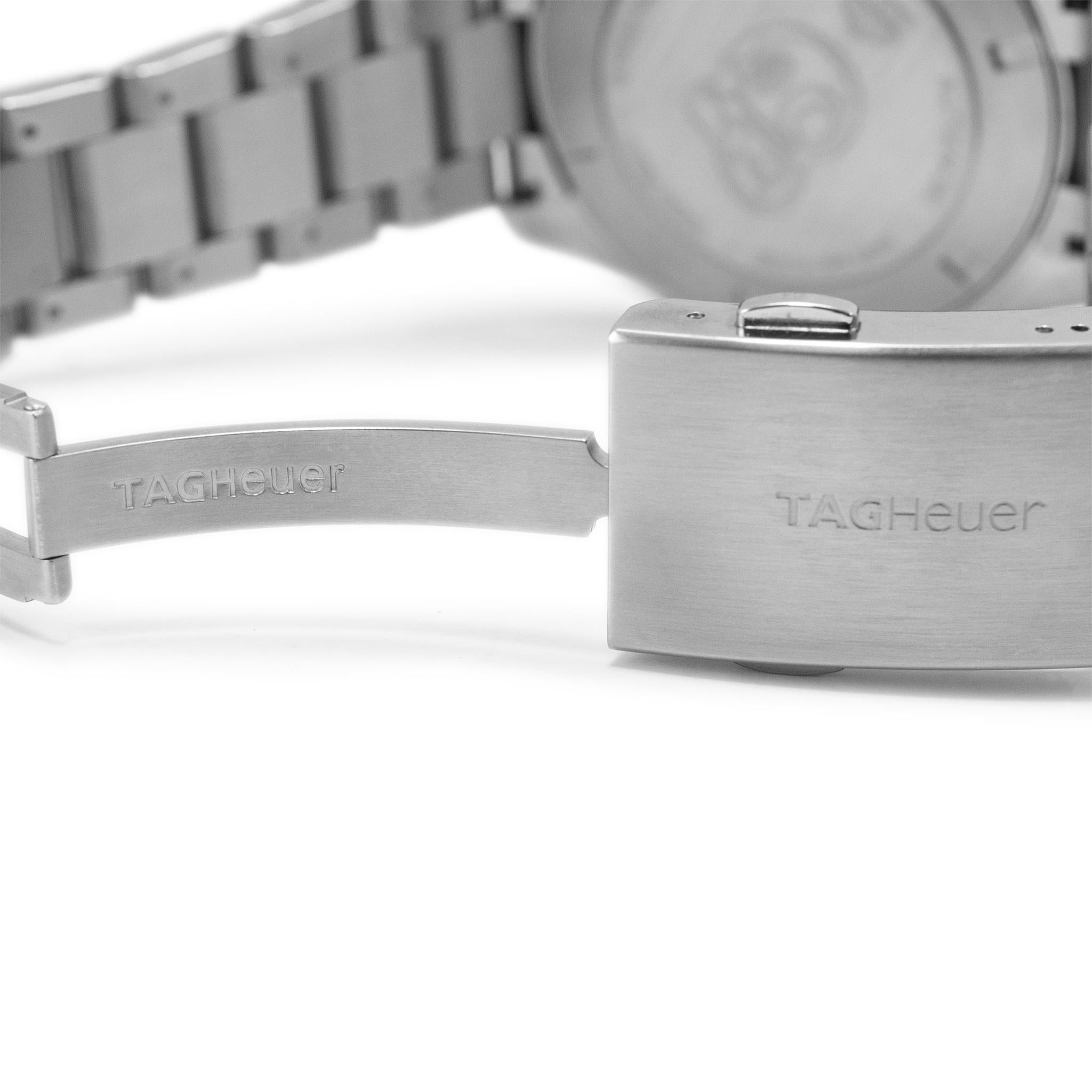 TAG Heuer Aquaracer 43MM WAY101A Schwarzes Zifferblatt 300M Automatikuhr aus Edelstahl im Angebot 2