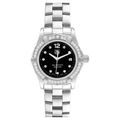 TAG Heuer Aquaracer Damenuhr aus Stahl mit schwarzem Zifferblatt und Diamant WAF141D