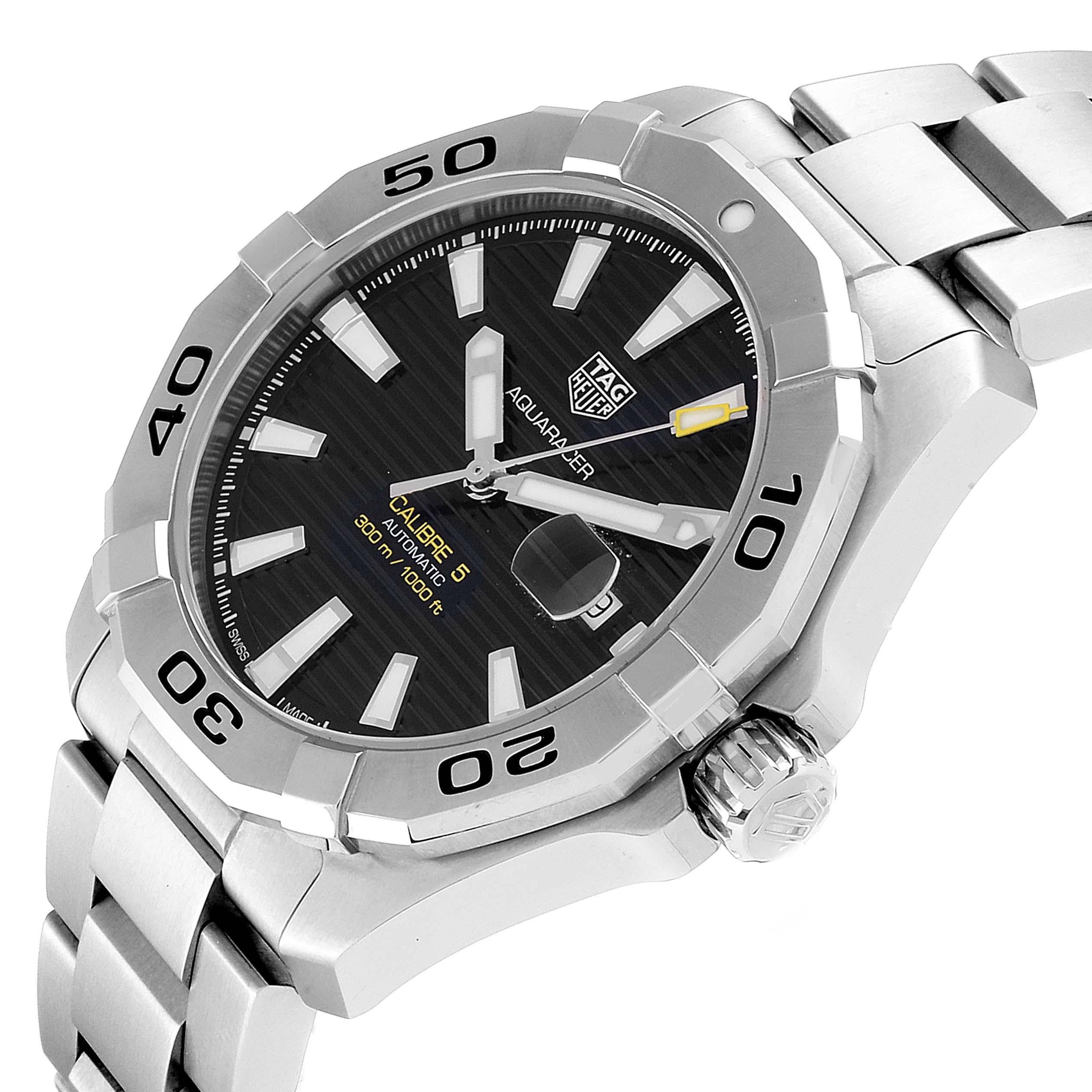 TAG Heuer Aquaracer Black Dial Steel Men's Watch WAY2010 Box Card For Sale 2