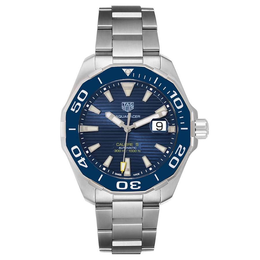 Tag Heuer Aquaracer Blue Dial Steel Herrenuhr WAY201B. Automatisches Uhrwerk mit Selbstaufzug. Gehäuse aus Edelstahl mit einem Durchmesser von 43,0 mm. Blaue, einseitig drehbare Lünette. Kratzfestes Saphirglas. Blaues Zifferblatt mit leuchtenden