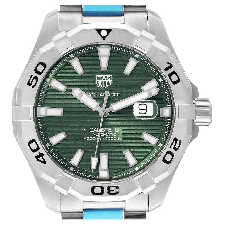 R.P $1,840) Louis Vuitton Table Clock QZ GMT