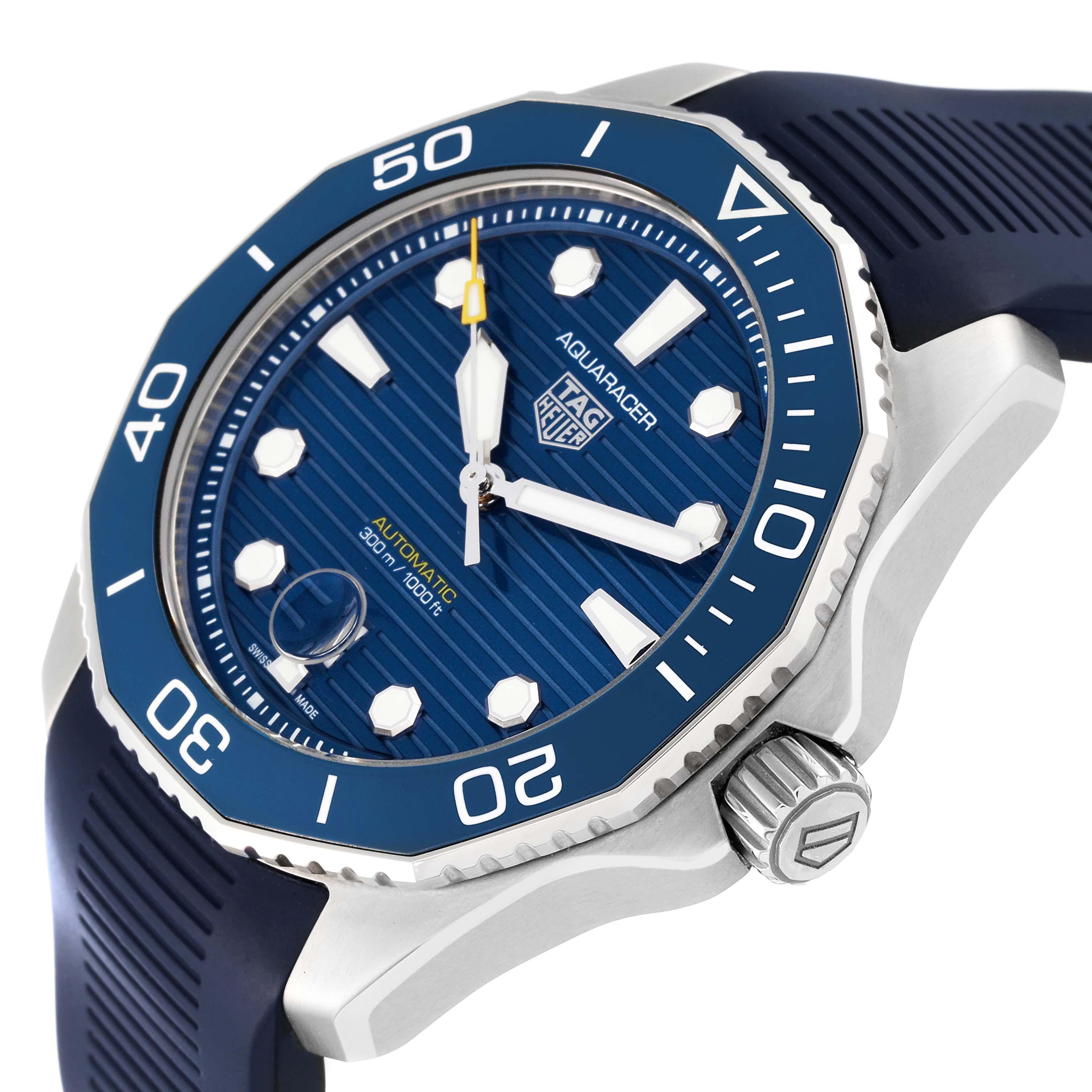 Tag Heuer Aquaracer Professional 300 Blue Dial Steel Mens Watch WBP201B Box Card For Sale 4