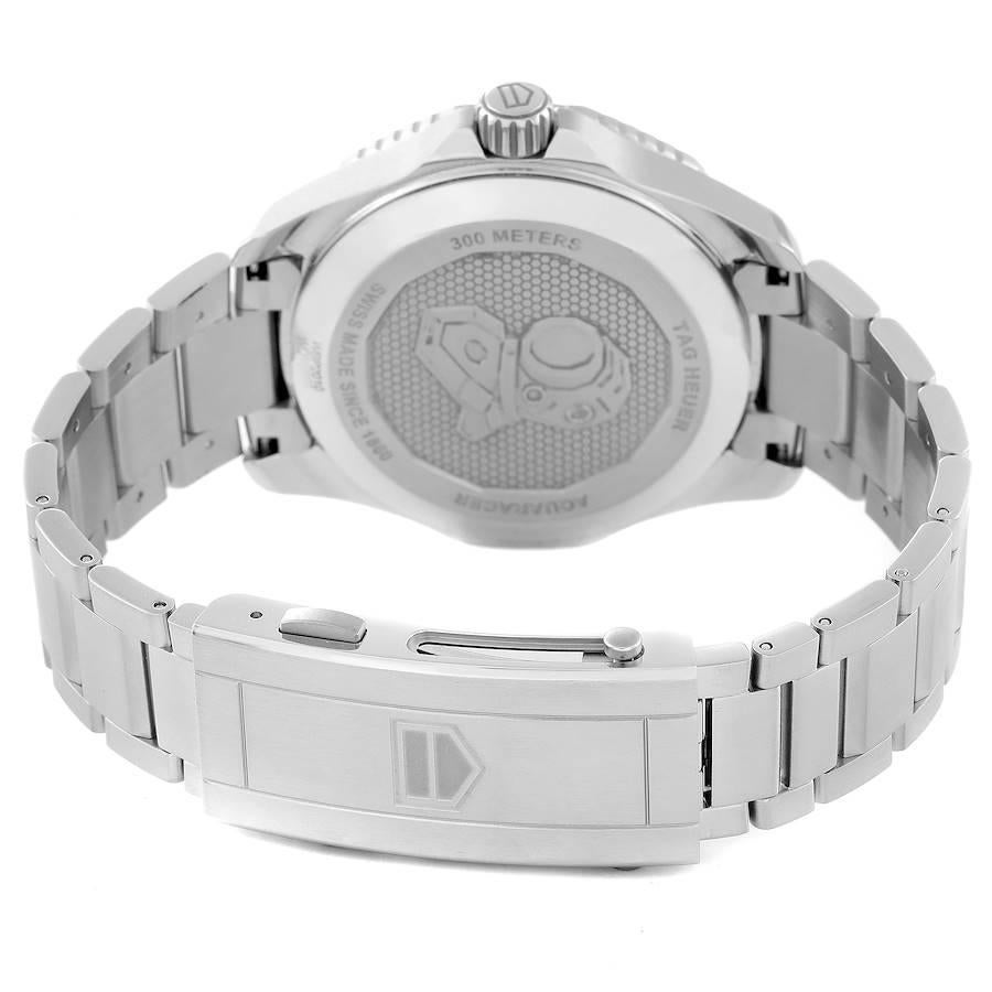 Heuer Aquaracer Professional 300 GMT Blaues Zifferblatt Stahl-Herrenuhr WBP2010 im Angebot 4