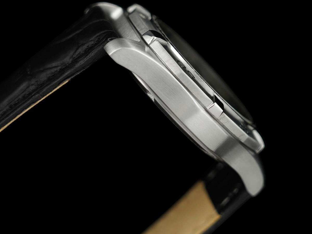 TAG Heuer Aquaracer Ref. WAF1113 Montre de plongée professionnelle 300M - Inox S en vente 1