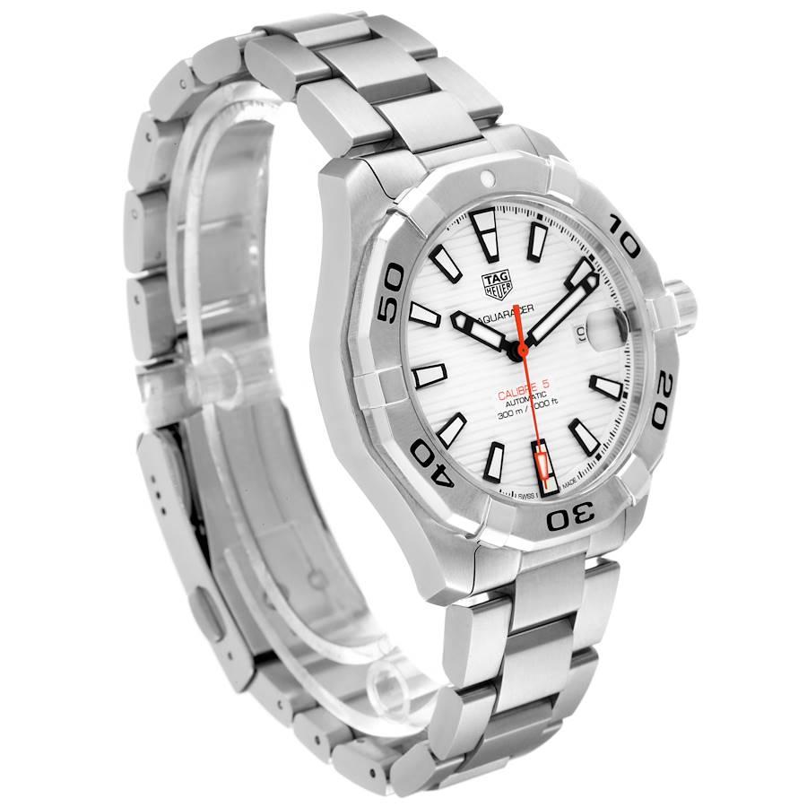 tag aquaracer white face