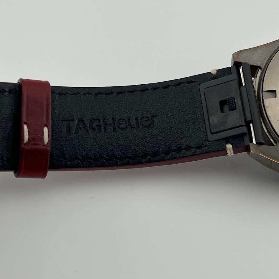 TAG Heuer Autavia Automatic WBE5192.FC8300 42mm Rotes Zifferblatt Bronze Box Papier im Angebot 2