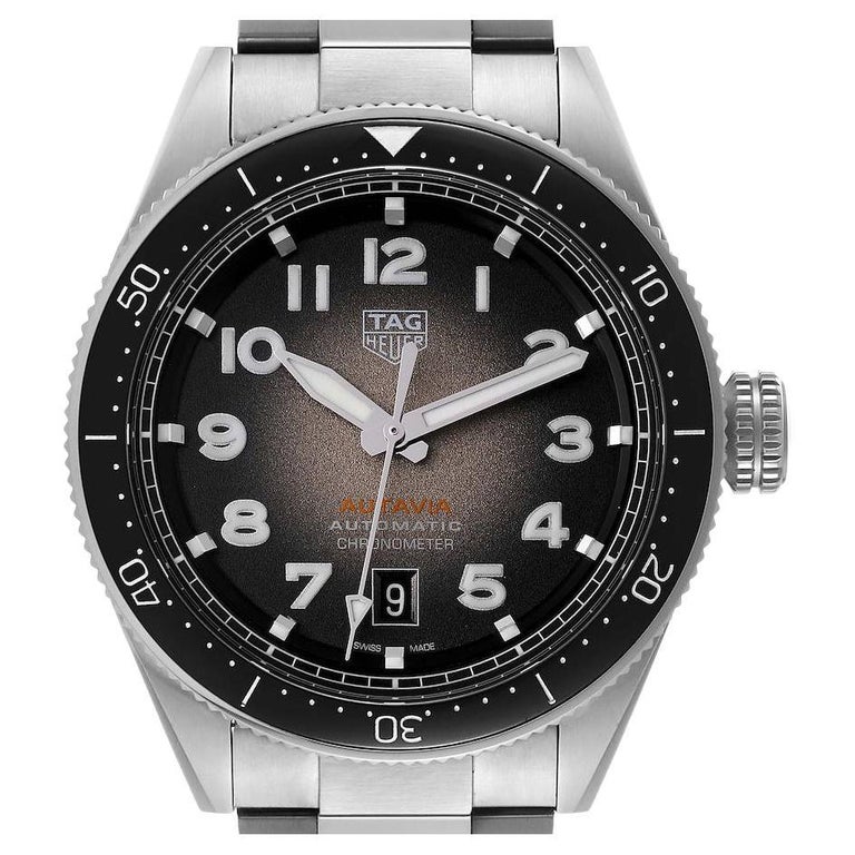 Tag Heuer Autavia Calibre 5 Automatic Olive Green Dial Green Leather Strap Watch for Men - WBE5190.FC8268 main image 1
