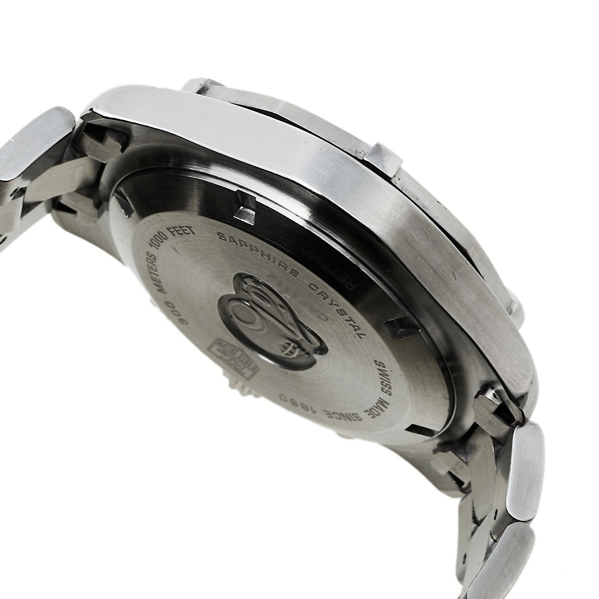 Tag Heuer Blue Stainless Steel Aquaracer CAF1112 Men's Wristwatch 41 mm In Good Condition In Dubai, Al Qouz 2