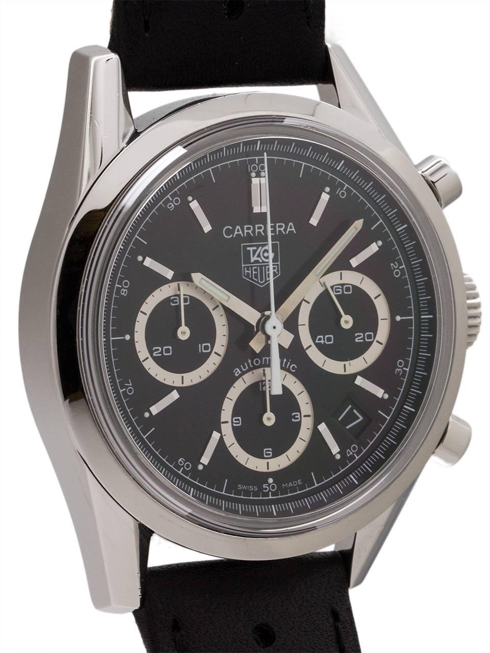 
Larger 39mm sizeTag Heuer Carrara Automatic reissue of the classic 1964 Carrera 3 registers manual wind chronograph. This is a super minty condition preowned example with new and unworn perforated racing strap and Tag Heuer deployment buckle. Model