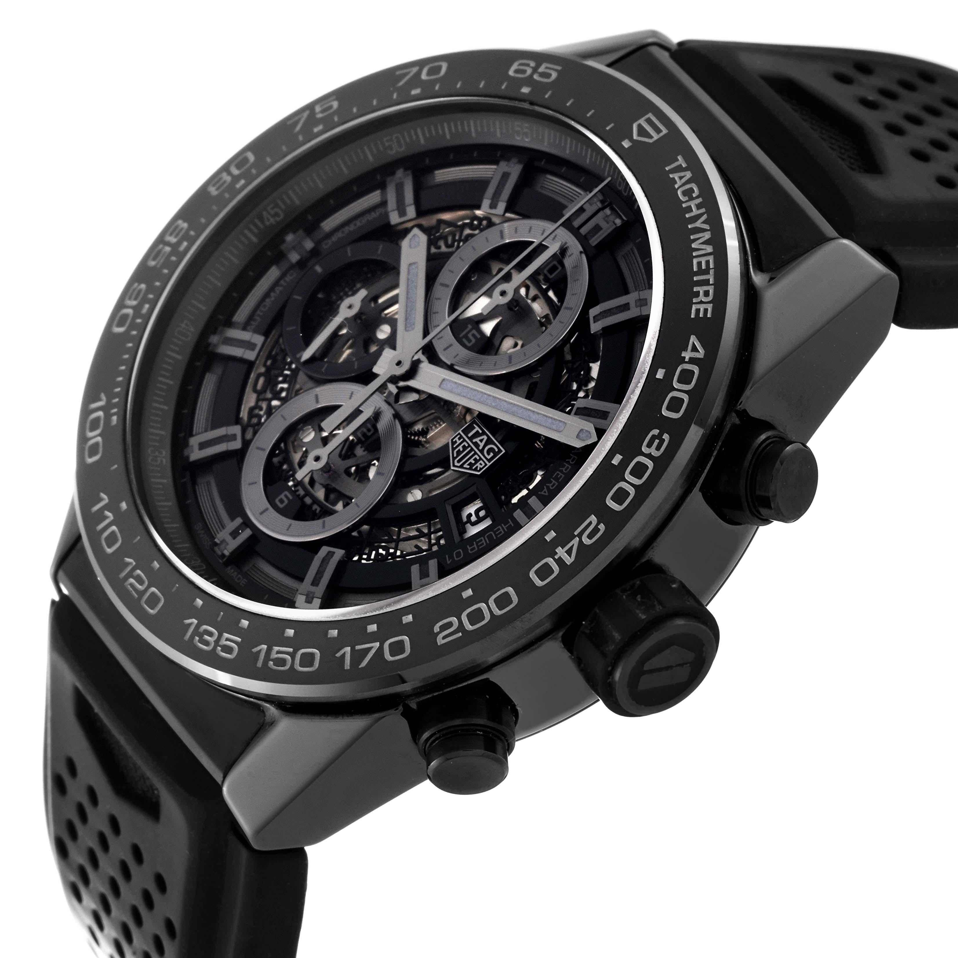 Tag Heuer Carrera Montre chronographe en céramique noire pour hommes CAR2A90 Boîte Card en vente 4
