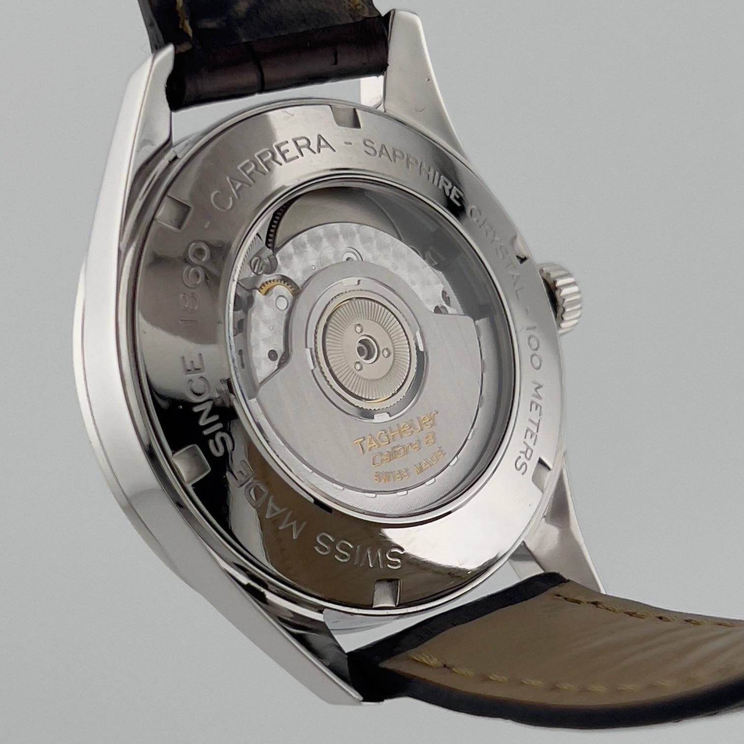 Número de estilo: WAS2110.FC6180



De serie: EPT****



Año: 2012

 

Model: TAG Heuer Carrera Calibre 6

 

Material de la caja: Acero inoxidable 

 

Correa: Piel negra 

 

Bisel: Acero inoxidable 

 

Esfera: Negra

 

Cristal: zafiro

