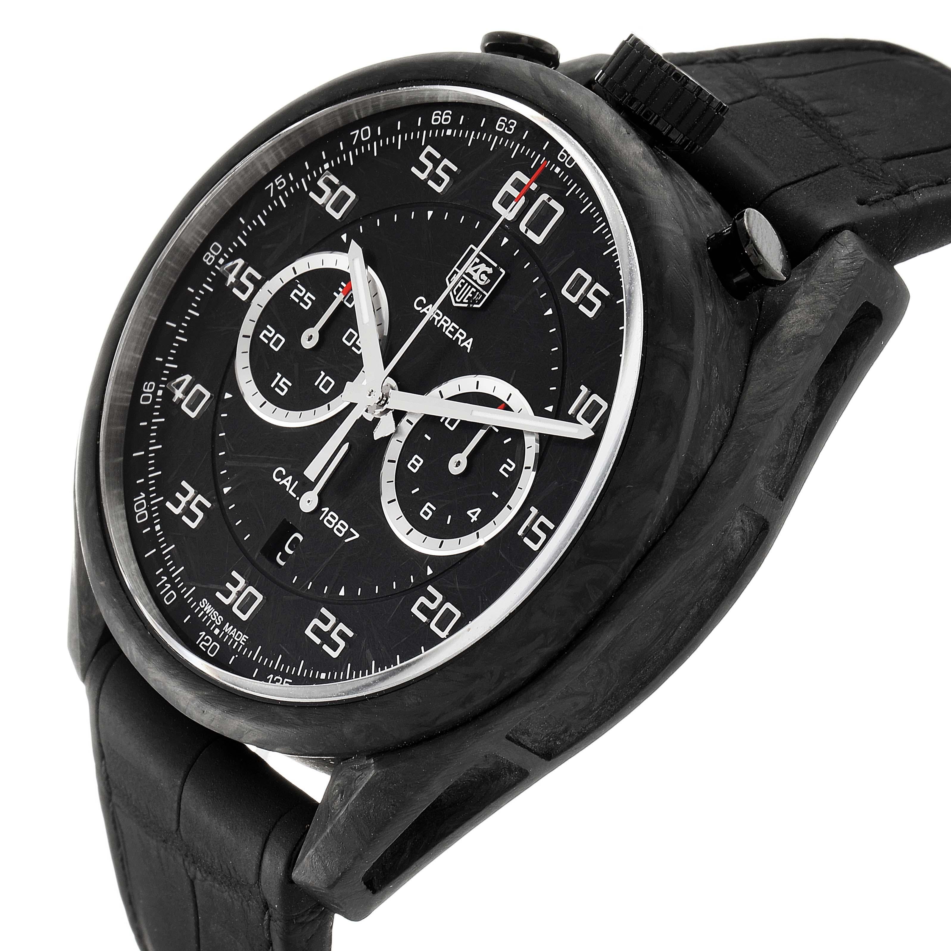 Tag Heuer Carrera Chronograph Grey Dial Carbon Mens Watch CAR2C90 In Excellent Condition For Sale In Atlanta, GA