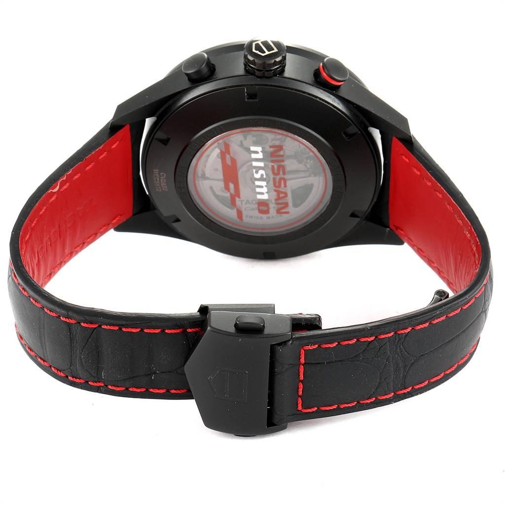 TAG Heuer Montre Carrera Day Date Special Edition Nissan NISMO pour hommes CV2A82 Pour hommes en vente