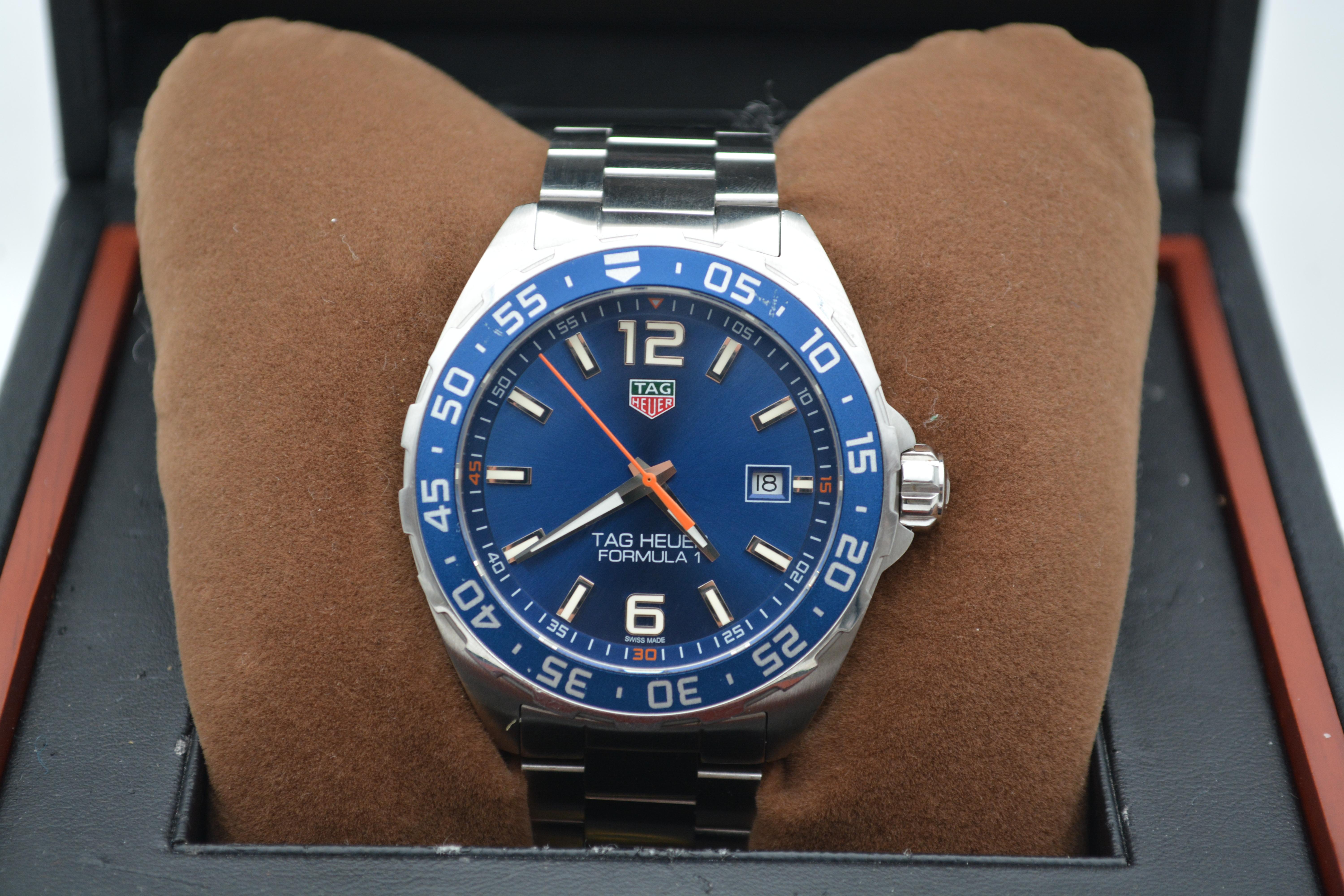 Tag Heuer Formula 1 Blue Dial 43 Stainless Steel Quartz Ref: WAZ1010 In Excellent Condition In București, București