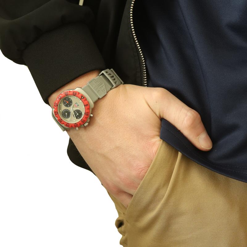 Tag Heuer Formula 1 Men's Watch 472.513 - Stainless Non-Functioning Chronograph 1