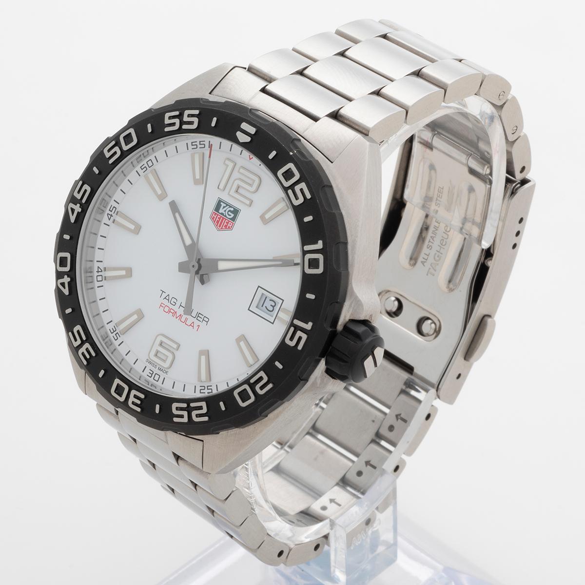 Tag Heuer Formula 1 Wristwatch Ref WAZ111. 41mm, Stainless Steel, White Dial.. In Excellent Condition For Sale In Canterbury, GB