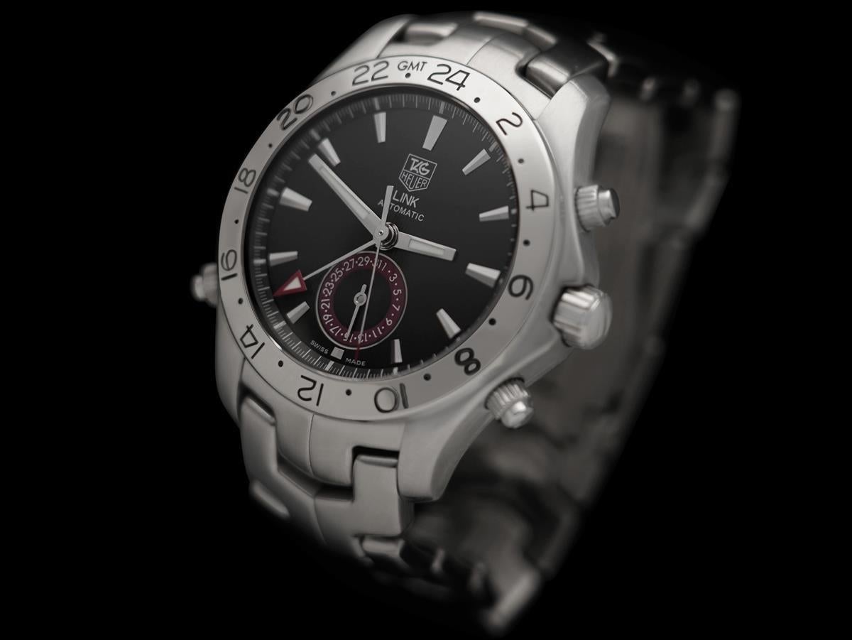 TAG Heuer GMT Automatic Mens WJF2115 Watch - Stainless Steel In Excellent Condition For Sale In Suwanee, GA
