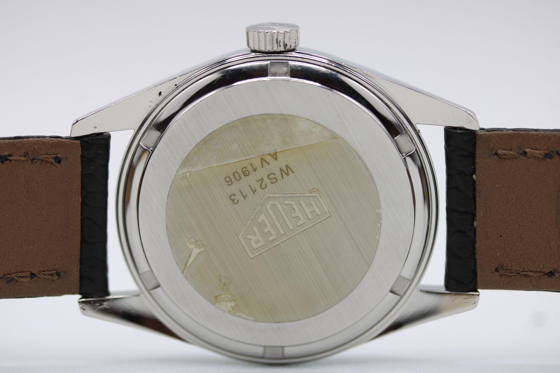Tag Heuer  - Heuer Carrera GMT 1964 Re-Edition WS2113 im Zustand „Gut“ in London, GB