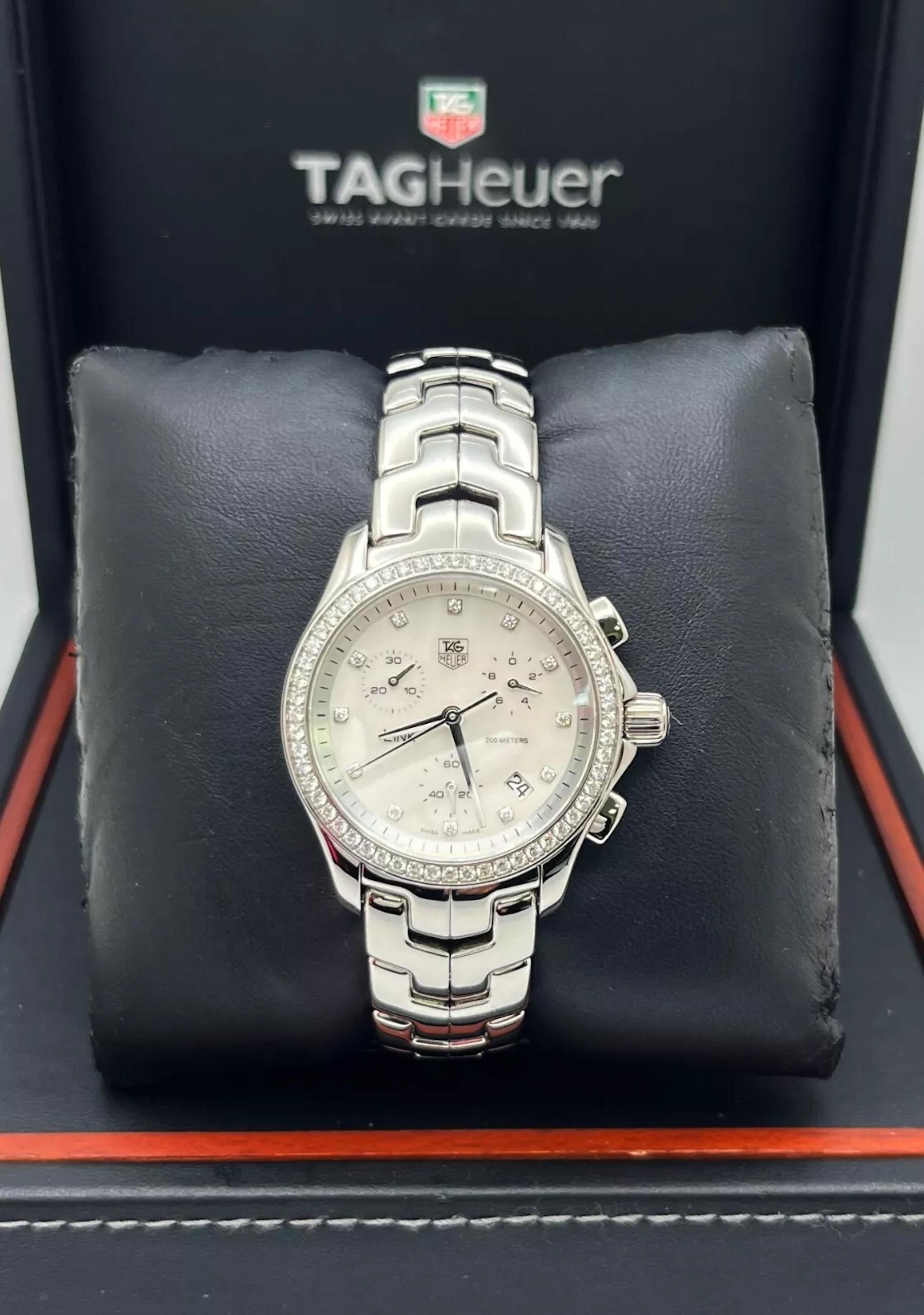 Style Number: CJF1314.BA0580

Year: 2010

Model: Ladies Link Diamond Watch

Case Material: Stainless Steel

Band: Stainless Steel

Bezel: Factory Diamond Bezel

Dial: Mother of Pearl Diamond Dial

Face: Sapphire Crystal

Case Size: 33mm

Includes: