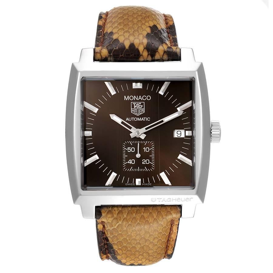 Tag Heuer Monaco Bronze Zifferblatt Python Strap Stahl Herrenuhr WW2115. Automatisches Uhrwerk mit Selbstaufzug. Gehäuse aus poliertem und gebürstetem Edelstahl 37,0 x 37,0 mm. Lünette aus rostfreiem Stahl. Kratzfestes Saphirglas. Braunes