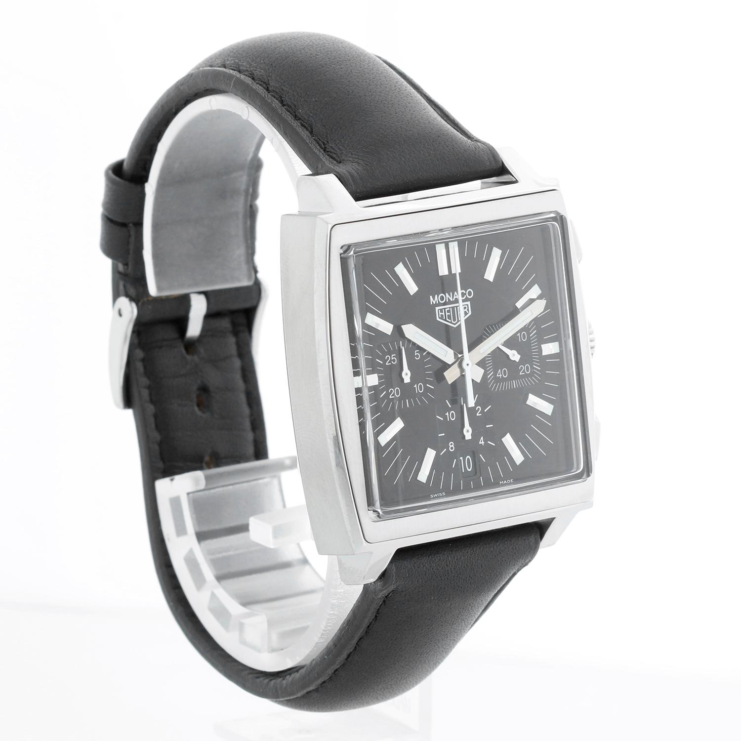 Tag Heuer Monaco Chronograph Men's Stainless Steel Watch CS2111 In Excellent Condition In Dallas, TX