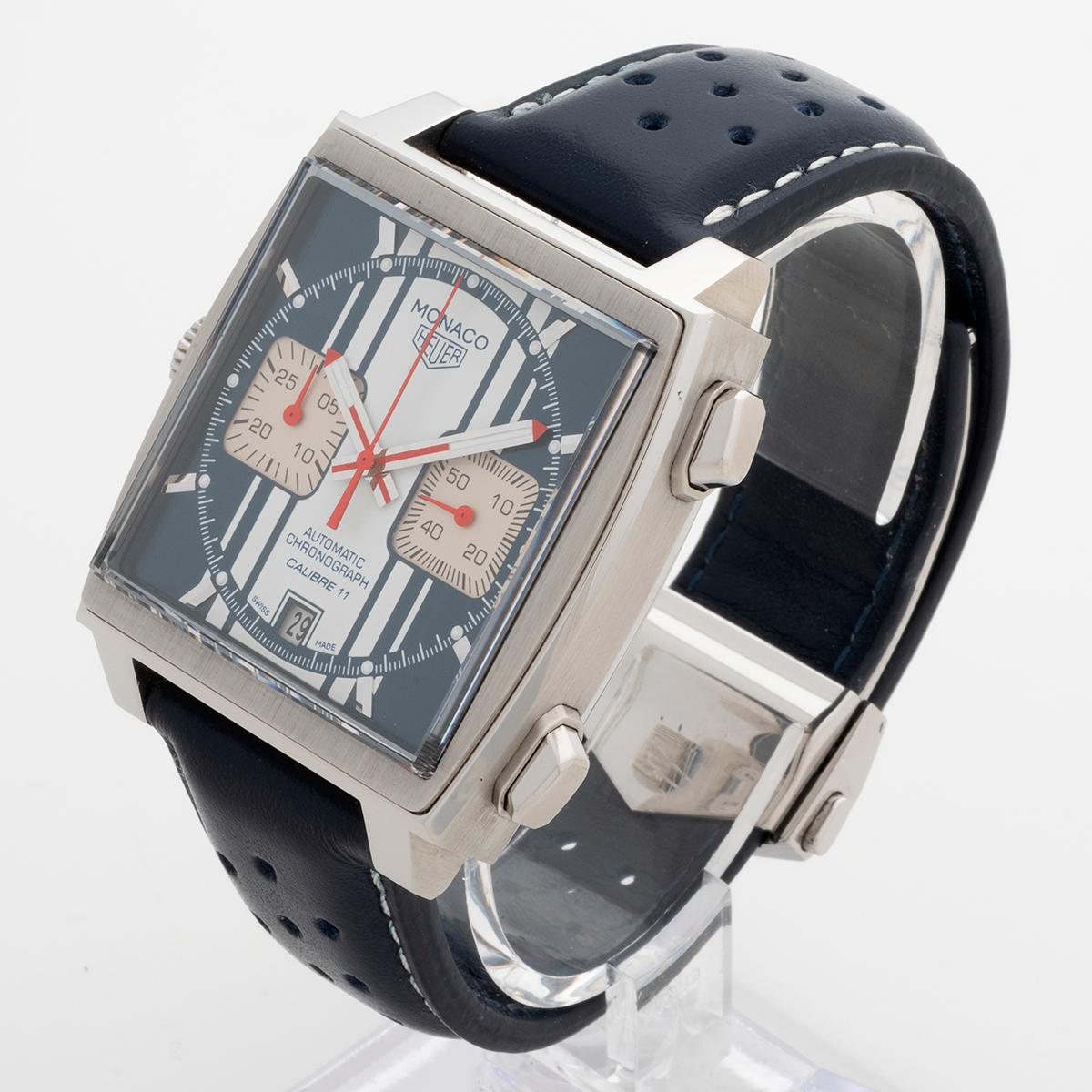 TAG Heuer Monaco Steve McQueen Ref CAW211D, gestreiftes Zifferblatt, Kaliber 11, kompletter Satz, 2012 für Damen oder Herren im Angebot