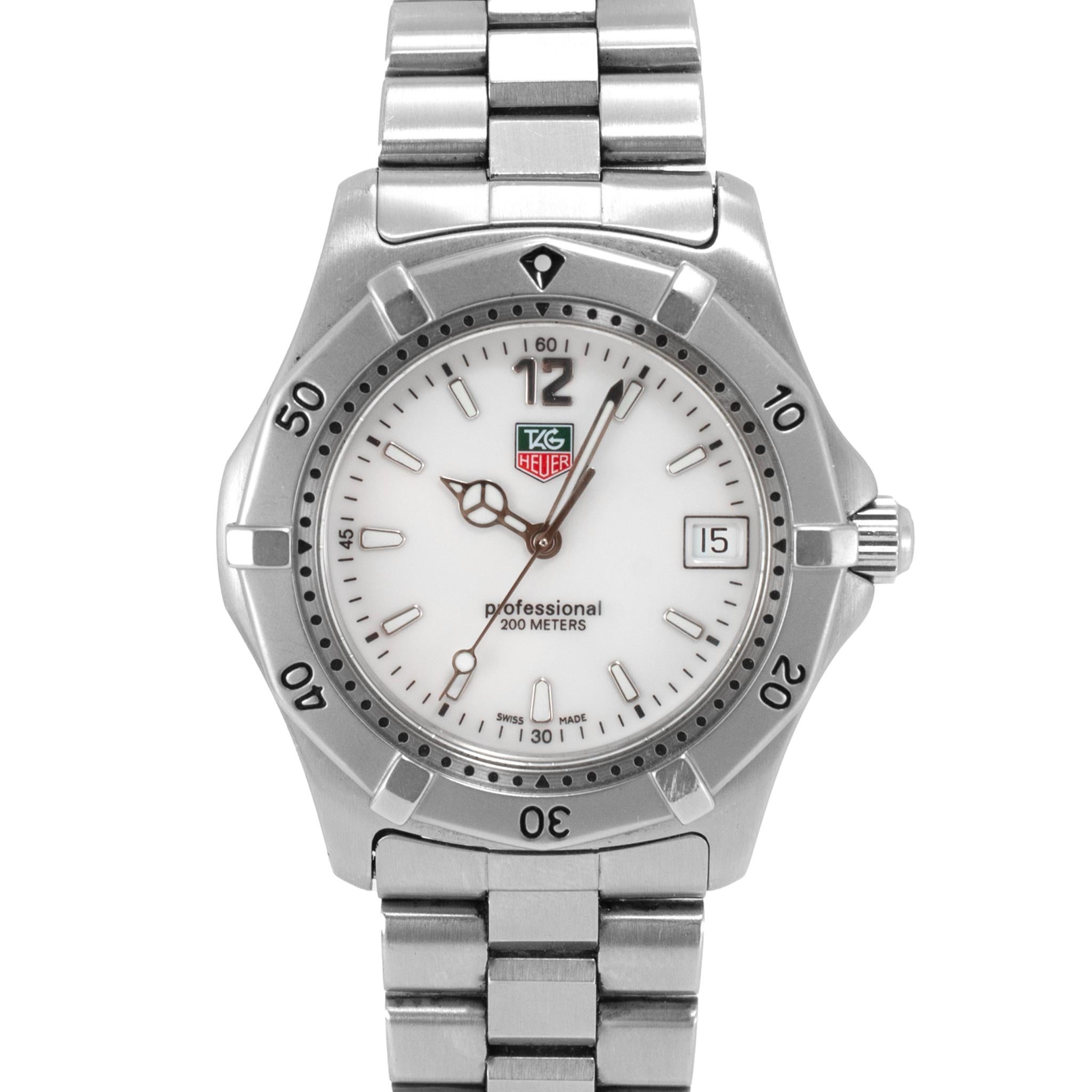 Brand: TAG Heuer

Gender: Men

Metal Type: Stainless Steel

Diameter: 38.00 mm

Weight: 117.32 grams

Gent's stainless steel TAG HEUER Swiss-made wristwatch.

The 