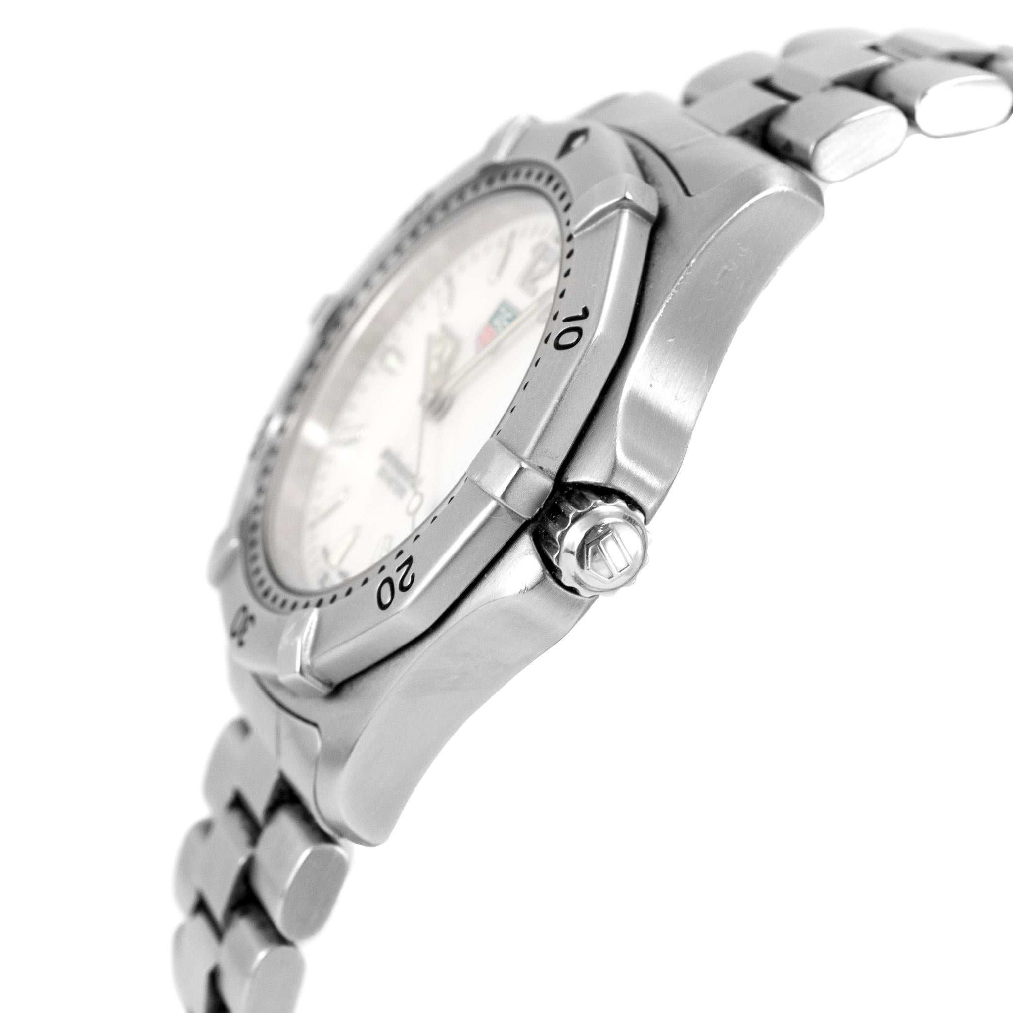 Tag Heuer Professional 2000 38MM WK1111 White Dial Stainless Steel Quartz Watch For Sale 2