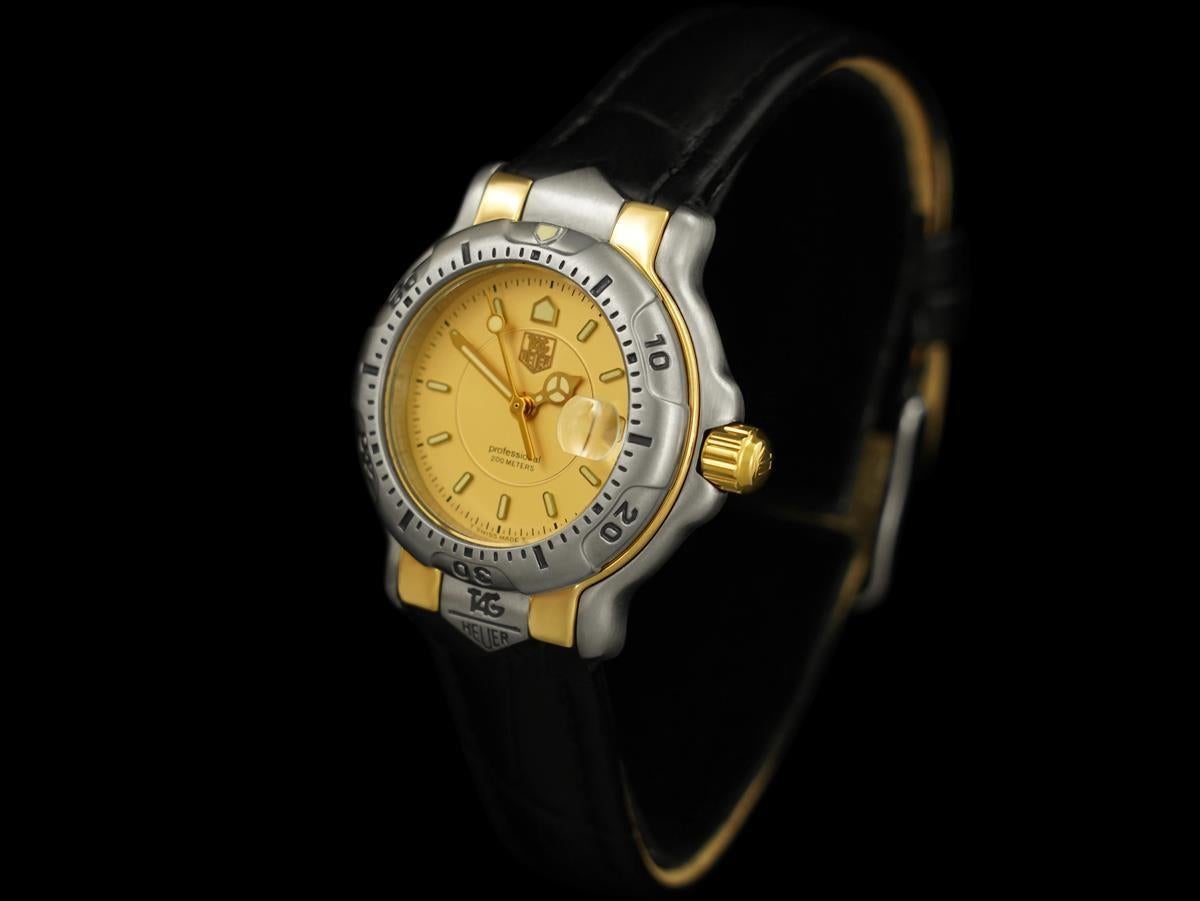 Tag Heuer Professional 6000 Ladies Divers SS & 18K Gold Plated Watch - WH1353 en Excelente estado para la venta en Suwanee, GA