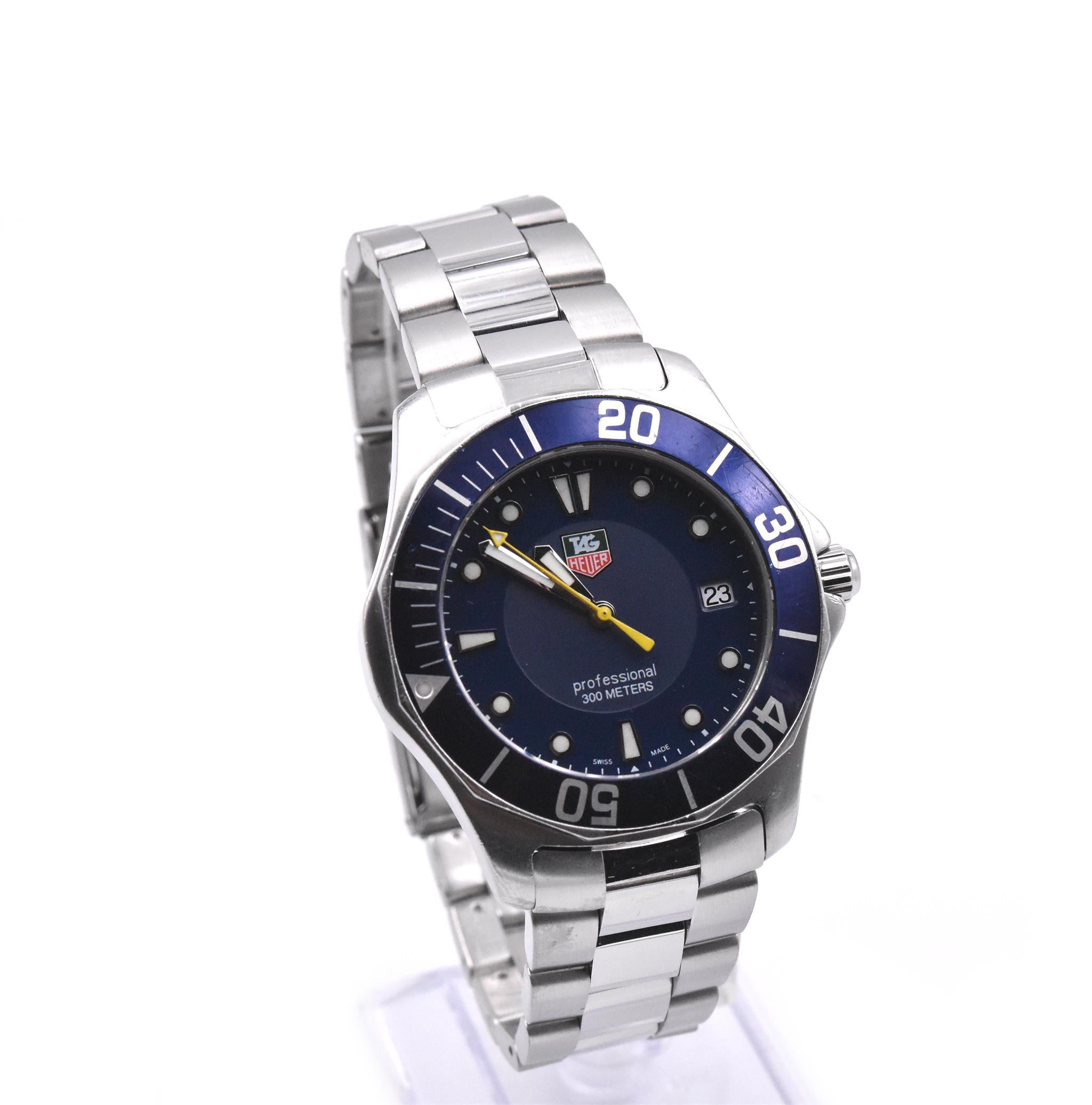 Movement: Quartz
Function: hours, minutes, date, seconds
Case: 38mm stainless case, sapphire crystal, blue bezel, water resistant to 300m
Dial: blue dial, luminescent hands and hour markers, date at 3 o’clock
Band: Stainless Steel Bracelet fitted