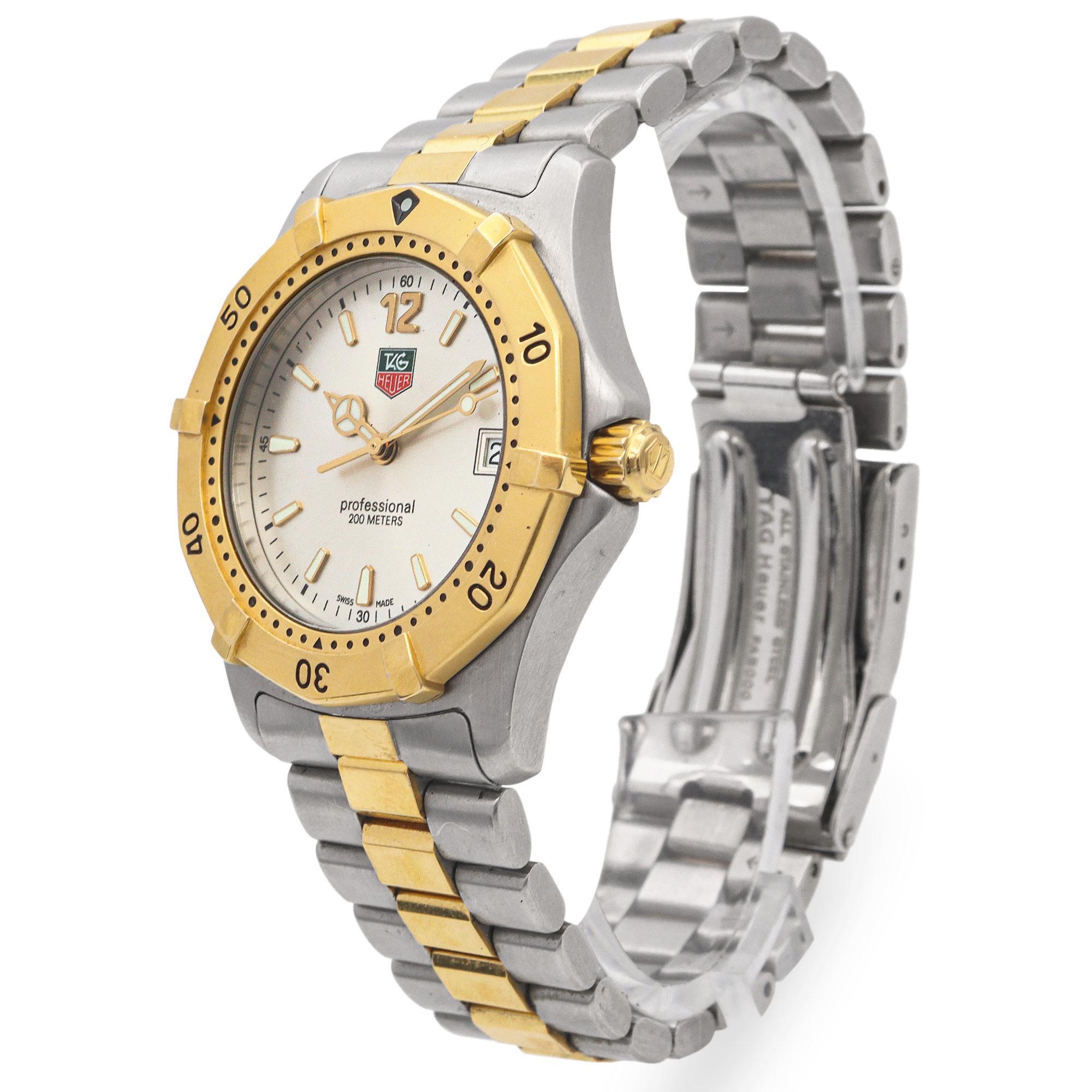 Tag Heuer Professional Stainless Steel Date Quartz Men's Watch Ref. WG1120-0 In Good Condition In New York, NY