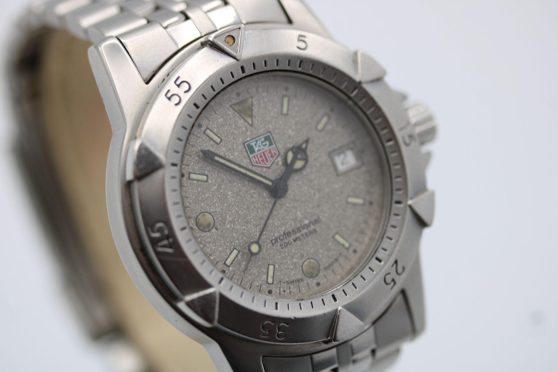 TAG Heuer Professional WD1211 - 1995  Boîte et papiers en vente 7