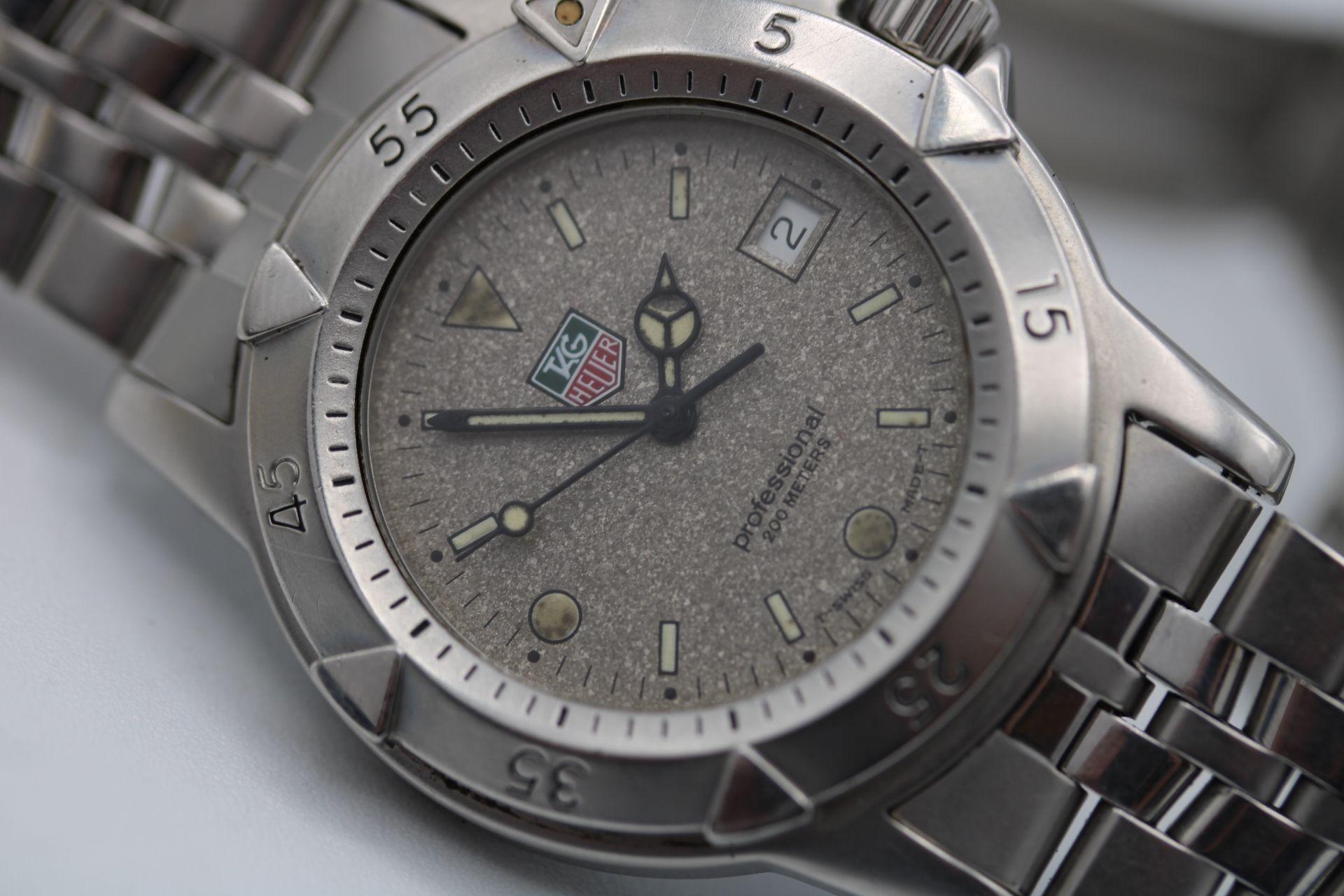 TAG Heuer Professional WD1211 - 1995  Boîte et papiers en vente 1