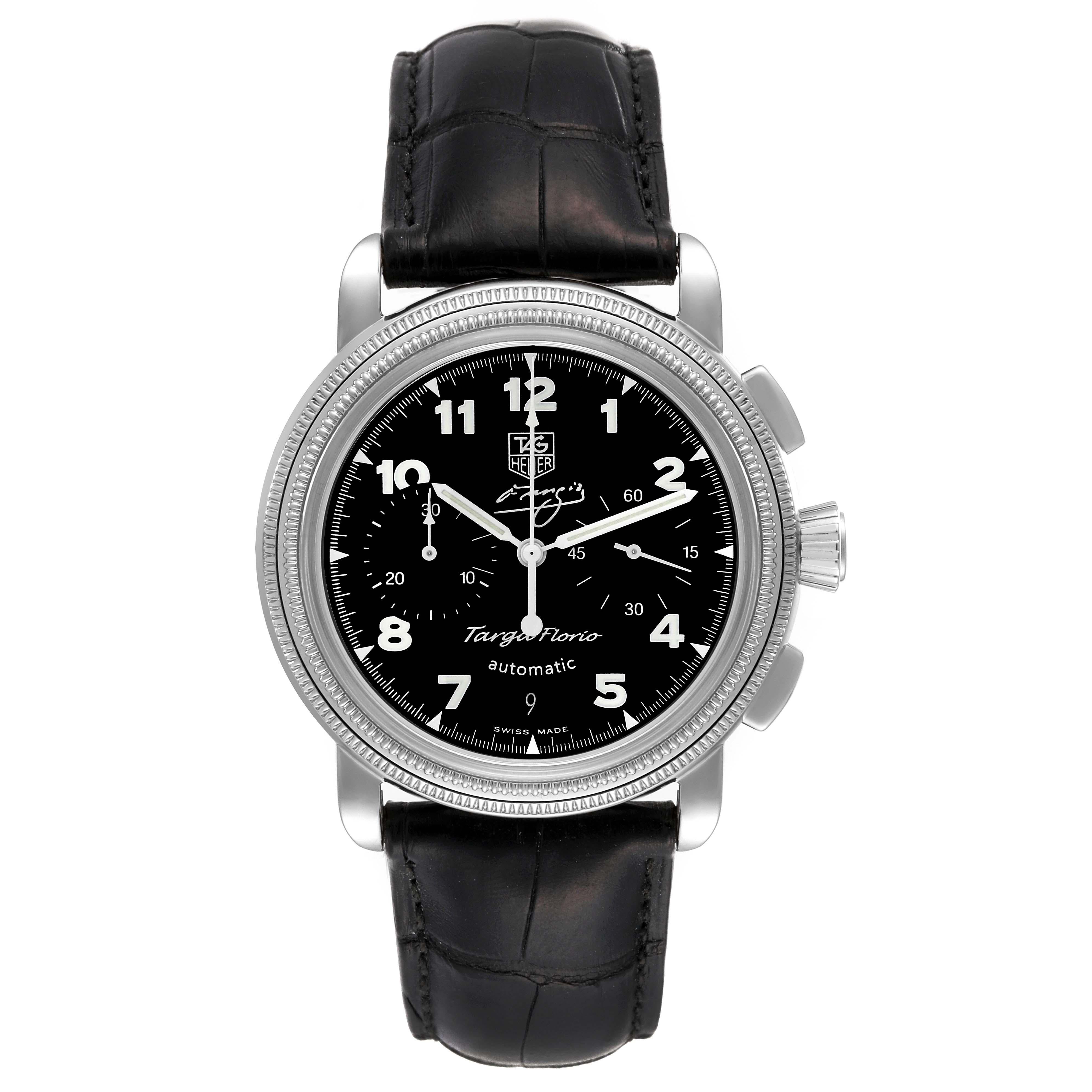 Tag Heuer Targa Florio Limited Edition Steel Mens Watch CX2113. Mouvement chronographe automatique à remontage automatique. Boîtier en acier inoxydable de 40 mm de diamètre. Lunette en acier inoxydable bordée de pièces de monnaie. Verre saphir