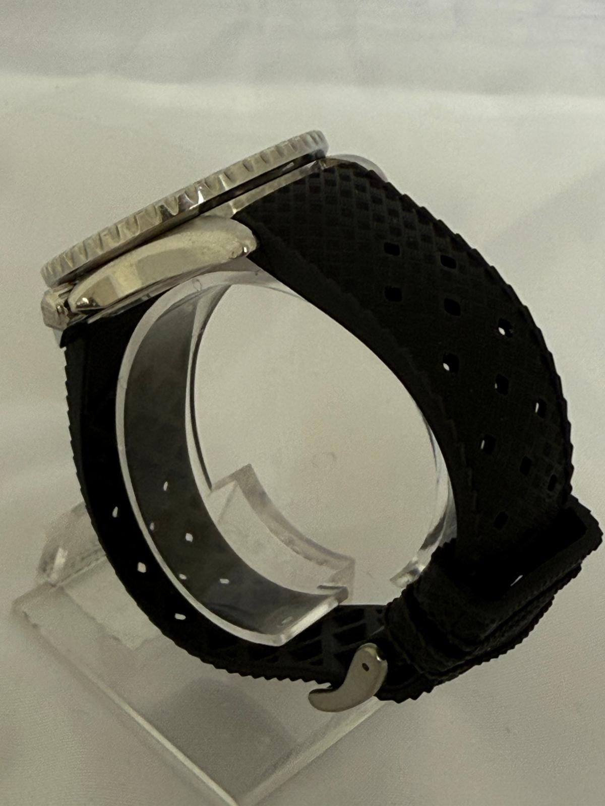 TAG Heuer Transitional Reference 980.013B/ 1000 Series. Belle patine, années 1990. en vente 1