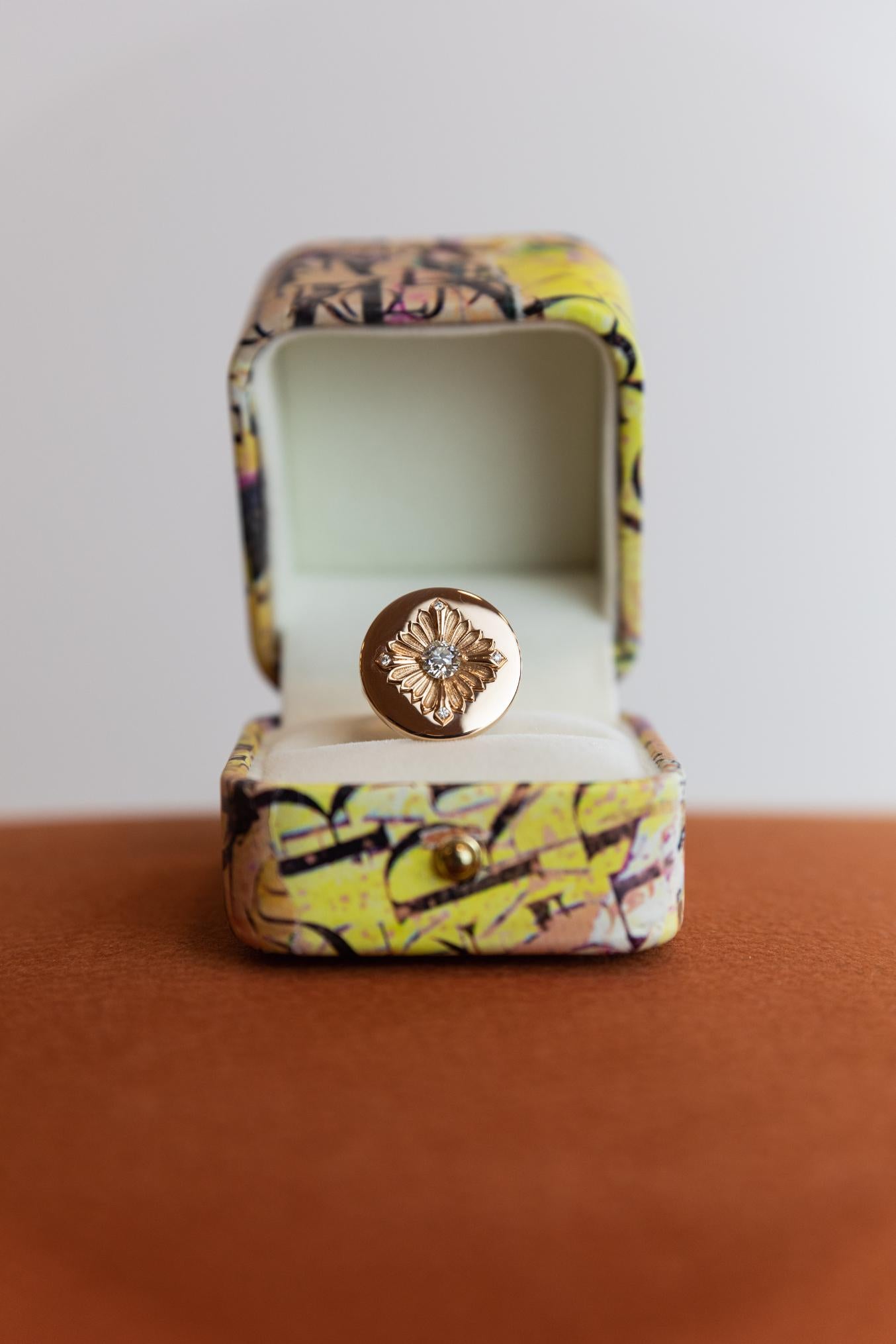 For Sale:  Tag Ring, Yellow gold, Diamond 3