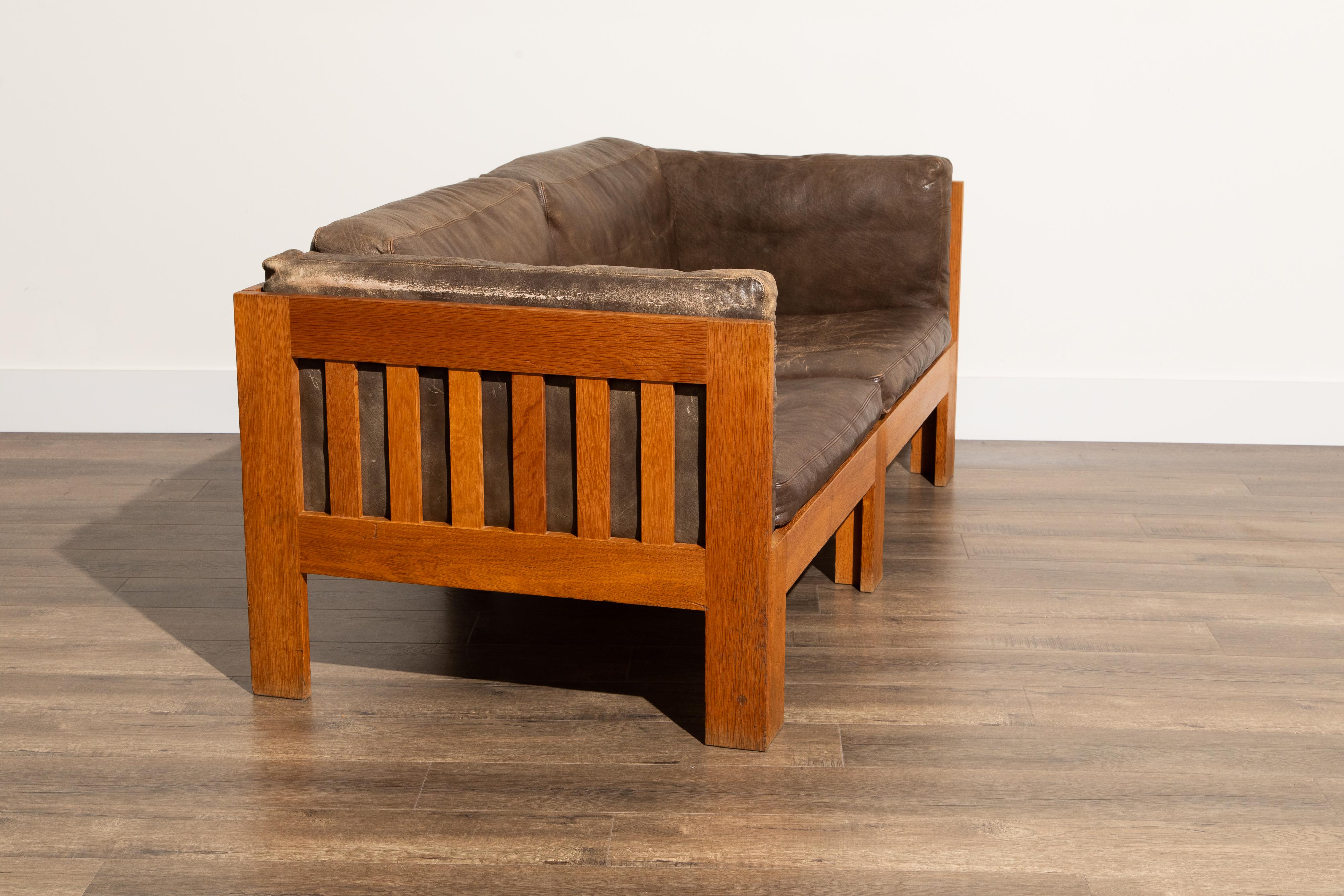 Tage Poulsen Pair of Model TP632 Oak and Patinated Leather Sofas, circa 1962 6