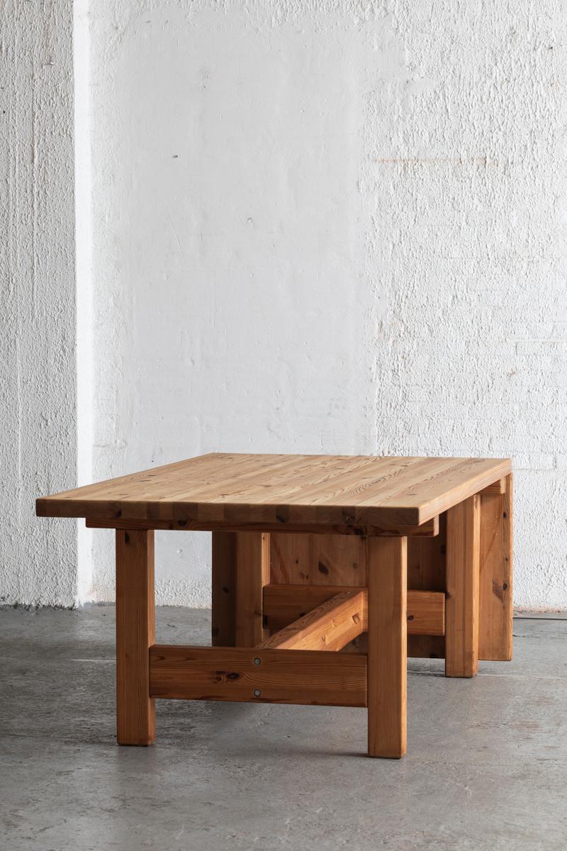 Tage Poulsen Pine Dining table for Gramrode Mobelfabrik, Denmark, 1974 2