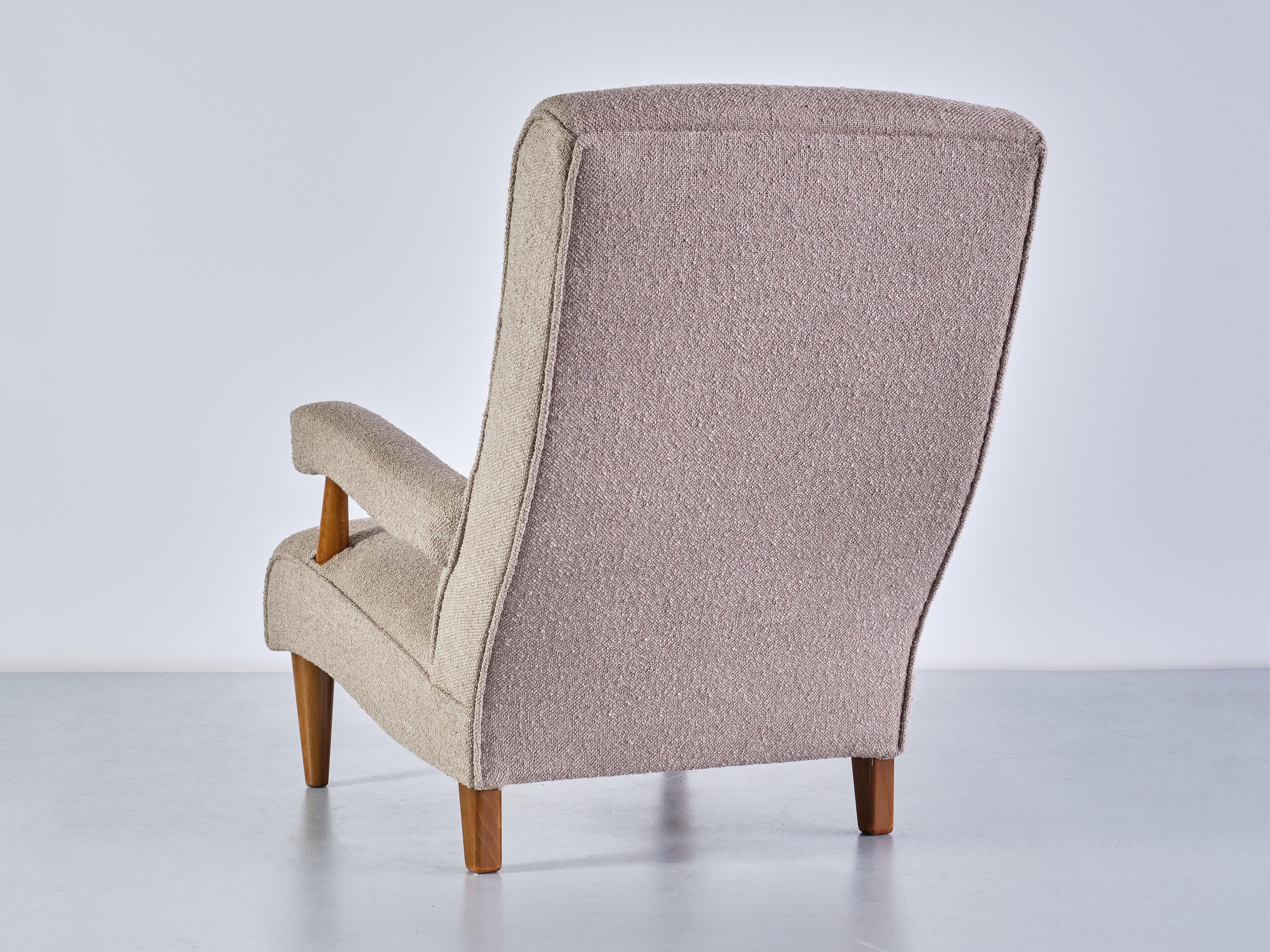 Tage Westberg Armchair in Bouclé and Beech Wood, Sweden, 1960s For Sale 4