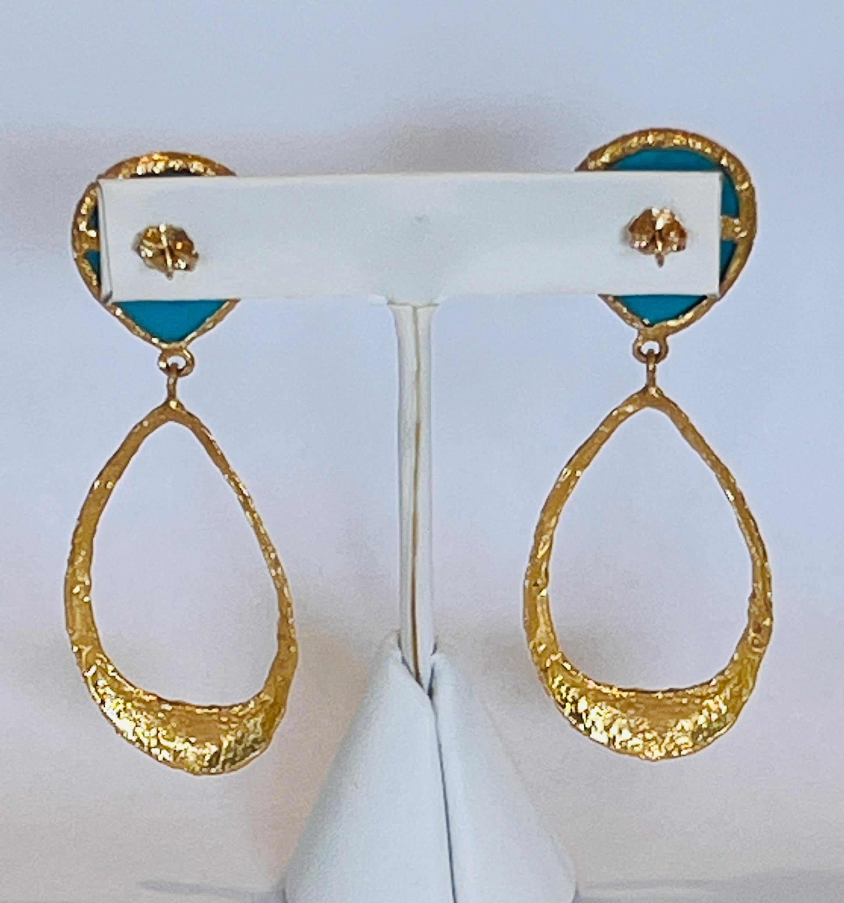 Tagili Signature Teardrop Earrings with Turquoise in 22k Gold For Sale 2
