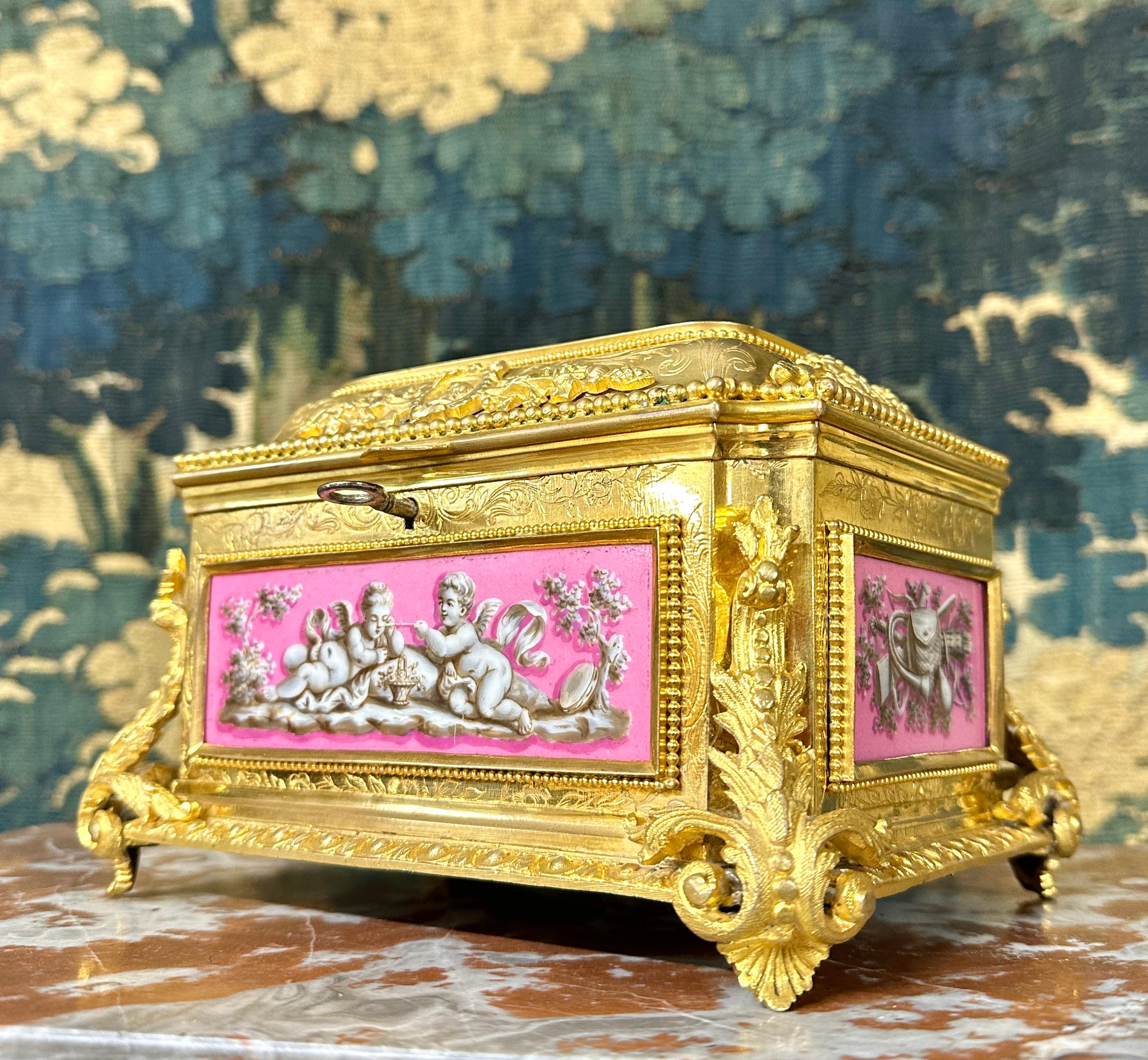 Tahan, Jewelry Box in Gilt Bronze and Porcelain, Napoleon III Period 5
