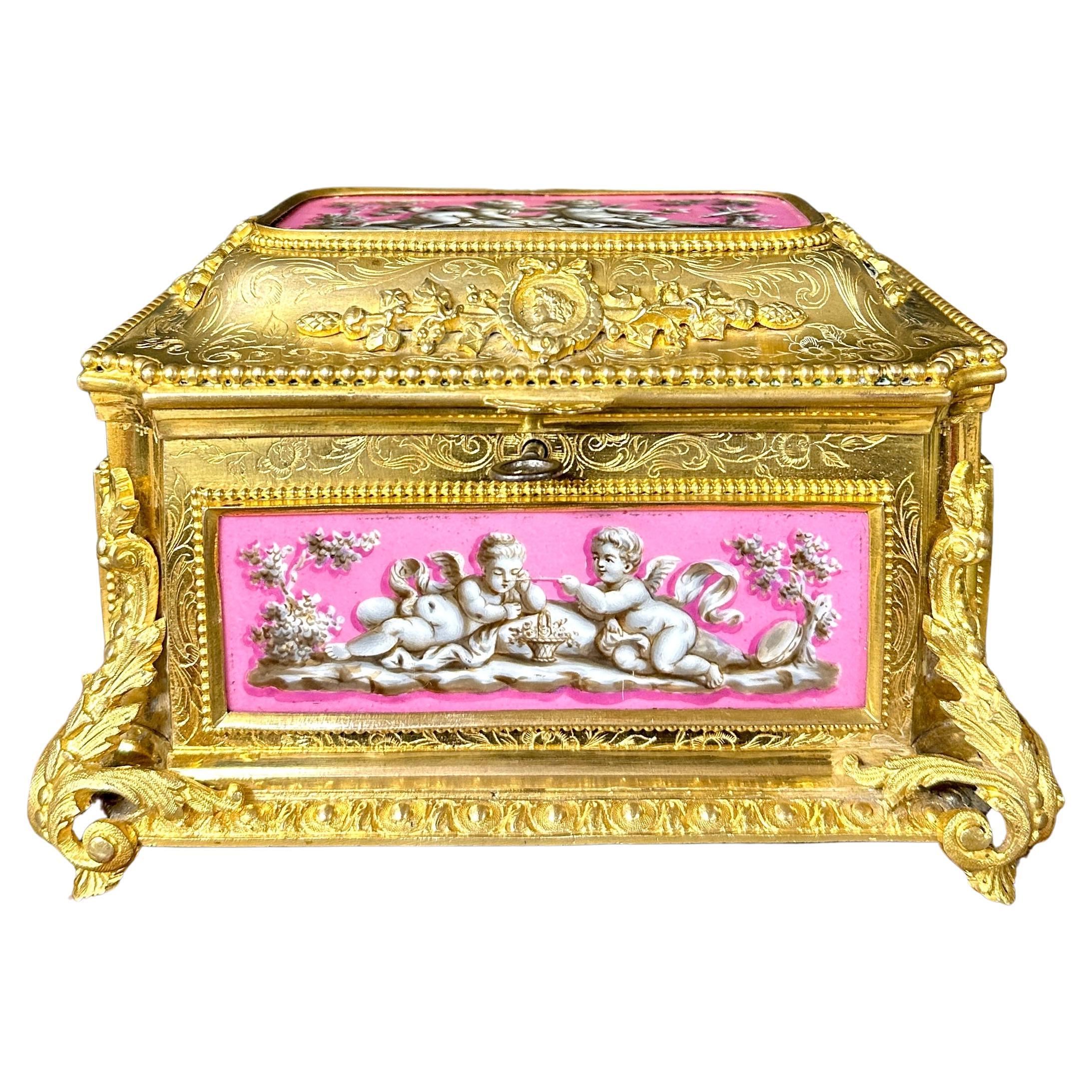Tahan, Jewelry Box in Gilt Bronze and Porcelain, Napoleon III Period