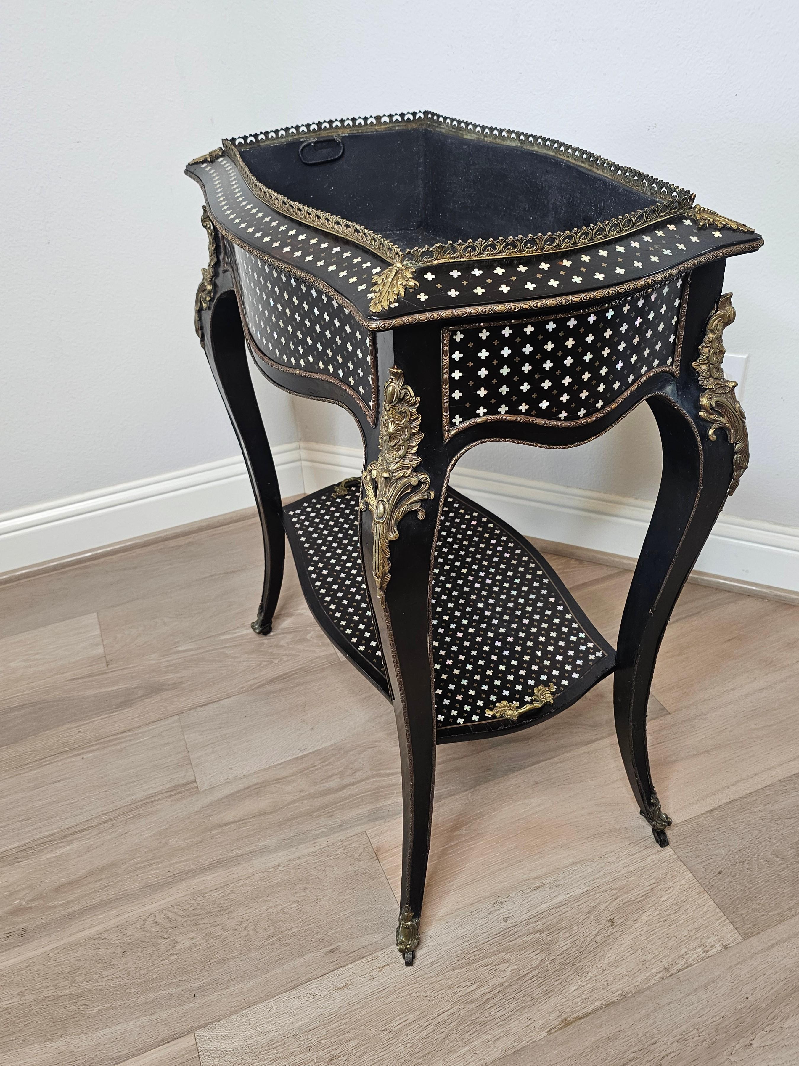Tahan Paris Signed French Napoleon III Period Convertible Wine Cooler Tray Table In Good Condition For Sale In Forney, TX