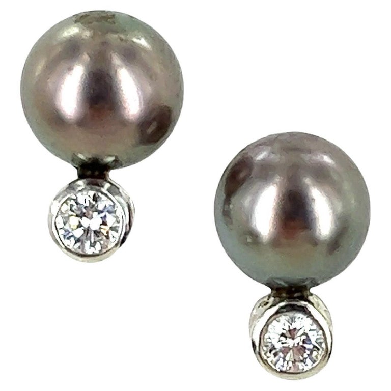 Tahitain Black Pearl Diamond 14 Karat White Gold Stud Earrings For Sale at  1stDibs