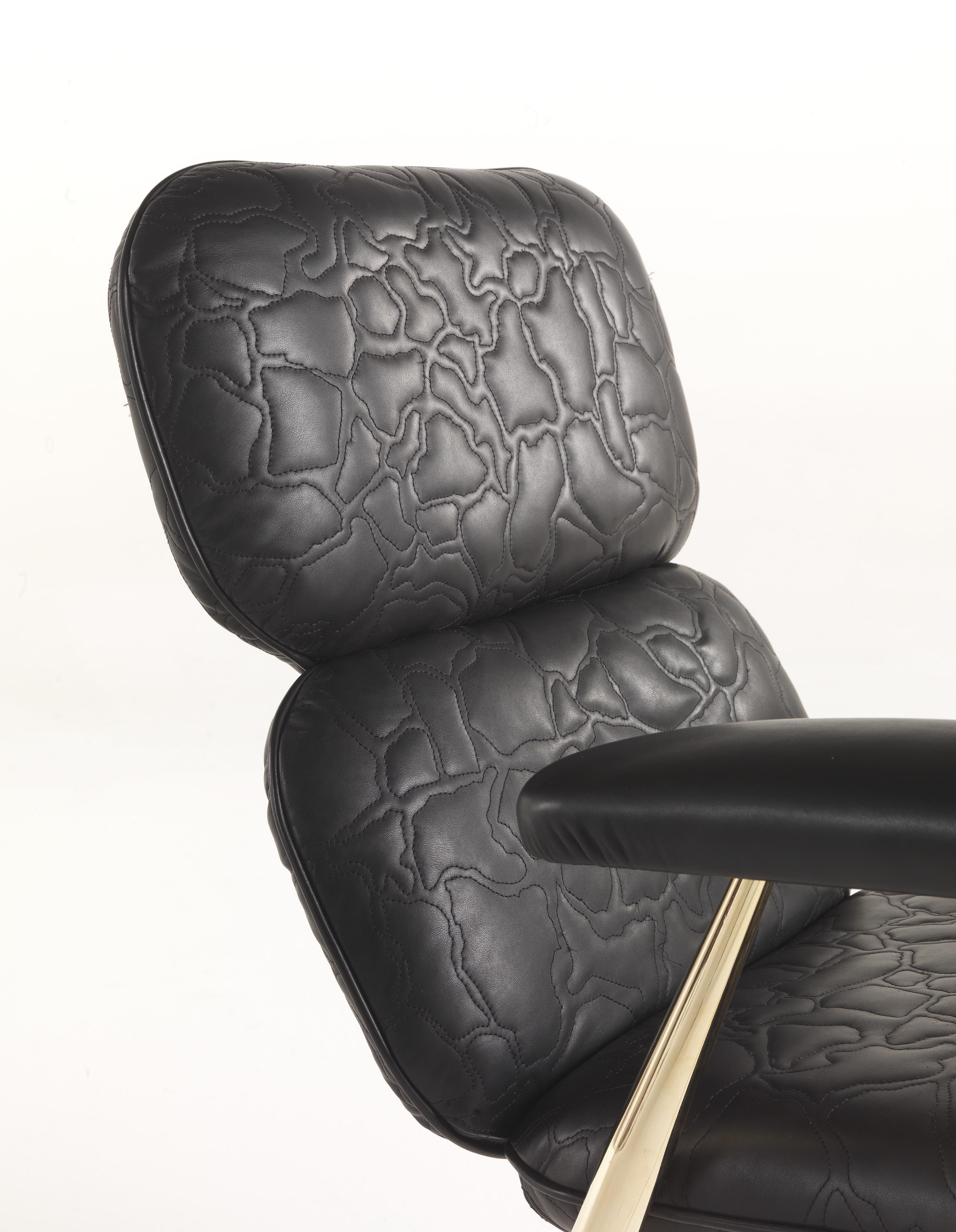 Modern 21st Century Tahiti Chair in Black Leather by Roberto Cavalli Home Interiors For Sale