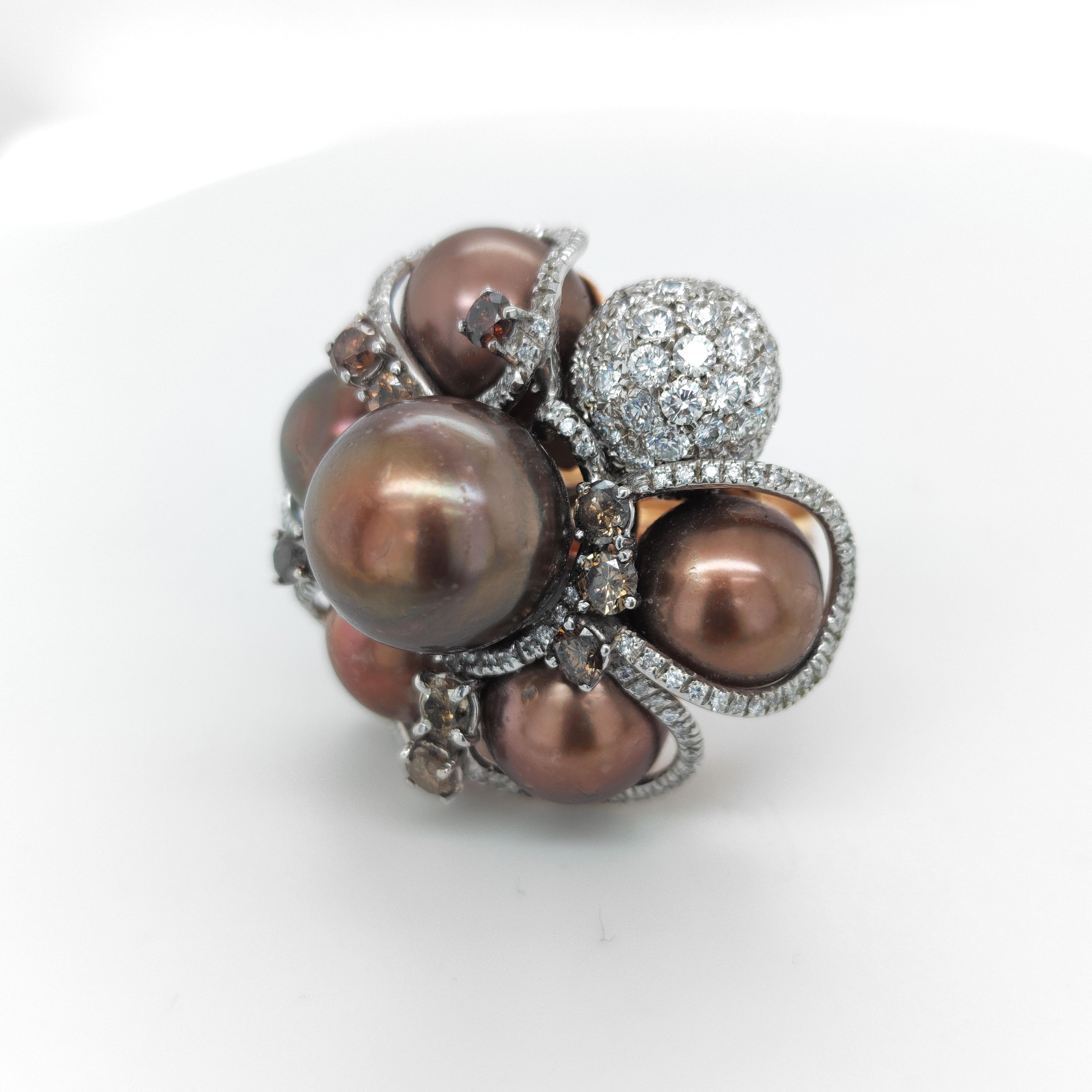 Brilliant Cut Tahiti Chocolate Pearls & Diamonds Cocktail Ring 18Kt Gold - 3, 65cts diamonds For Sale