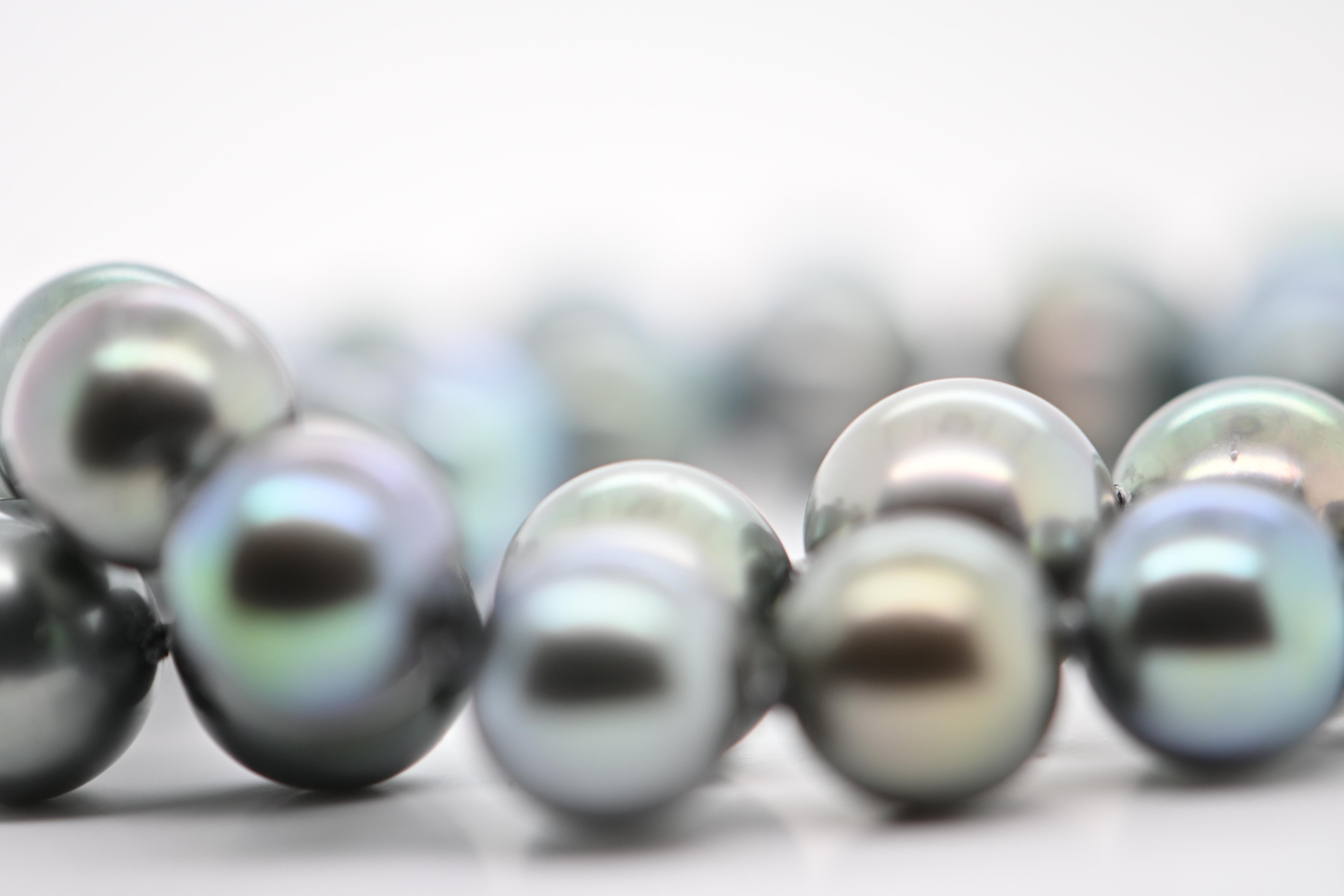 Artisan Tahiti Cultured Pearl Necklace For Sale