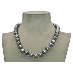 Tahiti Cultured Pearl Necklace