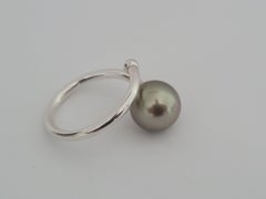 Tahiti Pearl Ring Round, Natural Color and Orient