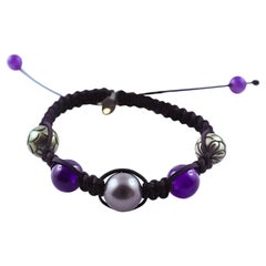 Tahiti Pearls, Amethyst and White Gold 18 Karat Bracelet